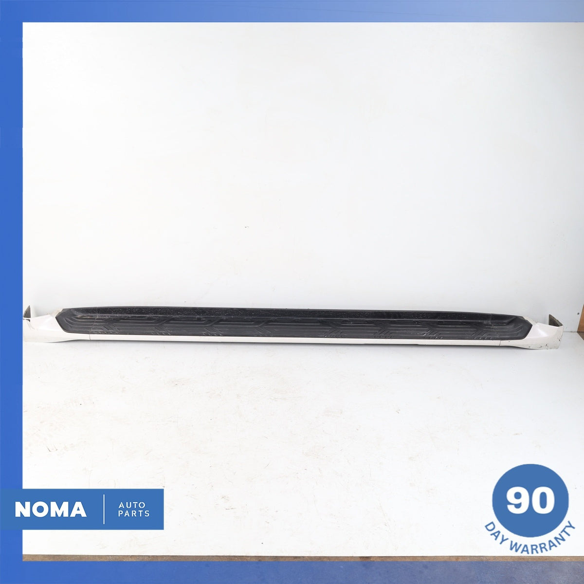 11-17 Infiniti Z62 QX80 QX56 Right Side Step Running Board 961005ZA1C OEM - photo 1