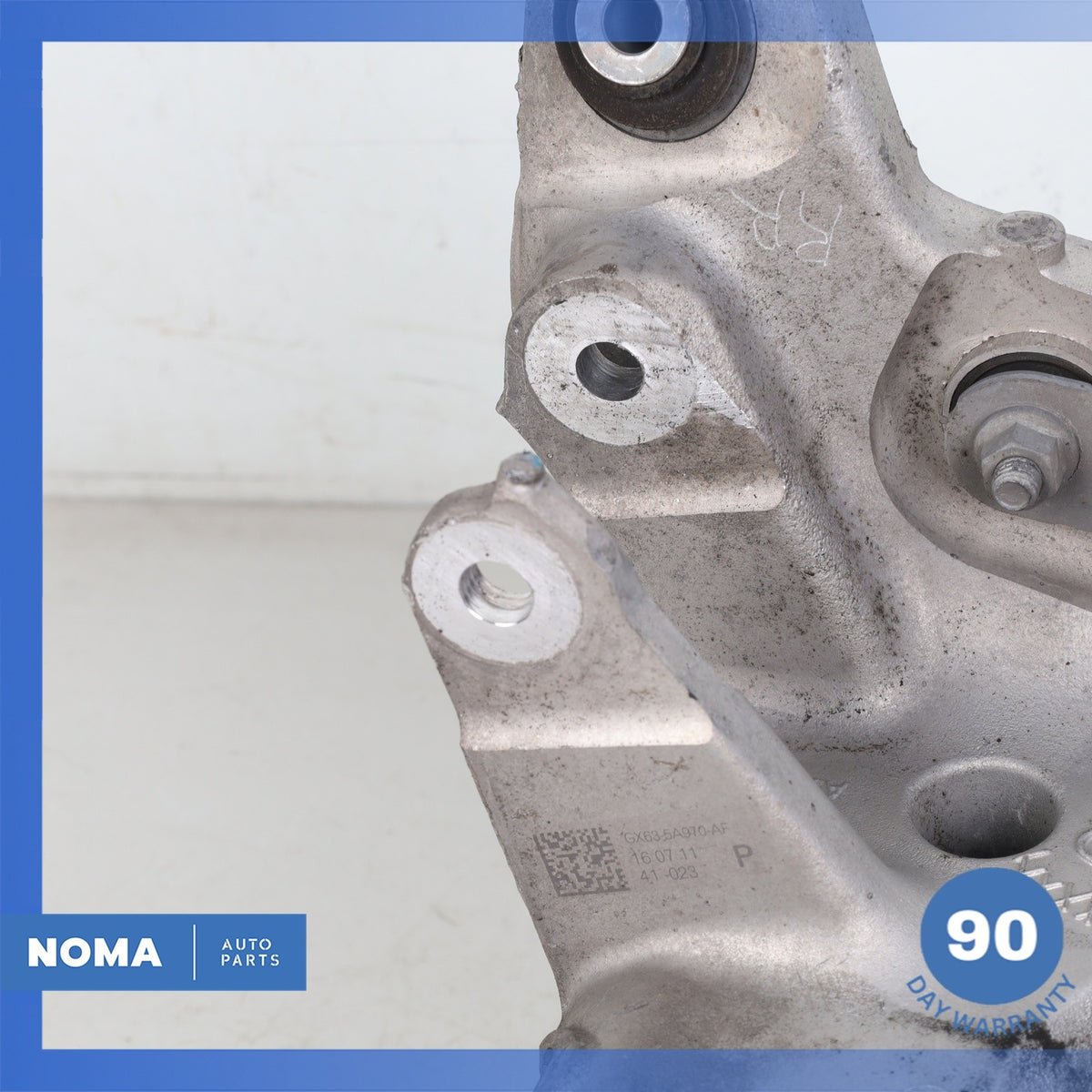 16-20 Jaguar X760 XE XF Rear Right Side Spindle Knuckle Hub w/ Shield OEM - photo 11