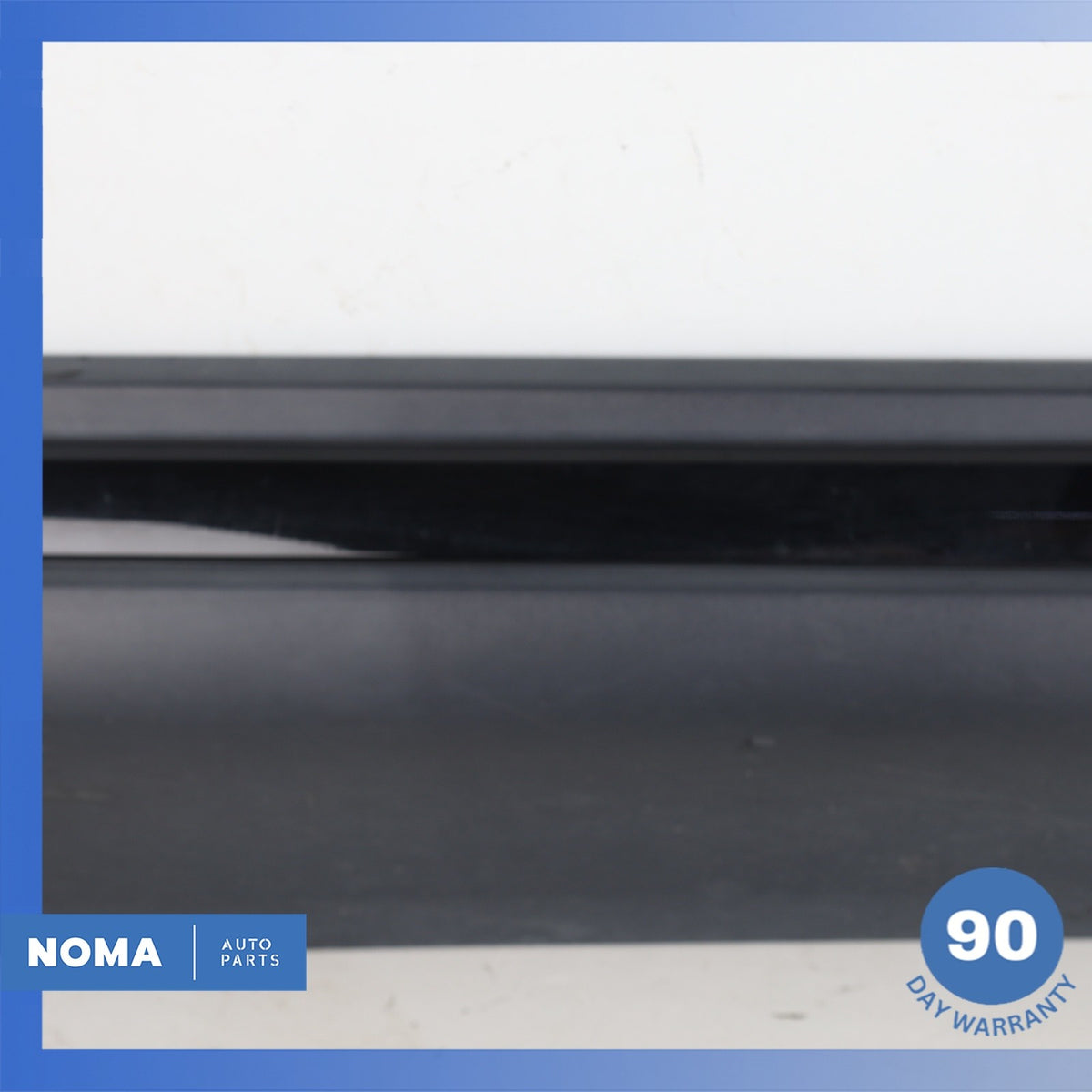 12-19 Range Rover Evoque L538 4DR Front Right Door Lower Molding OEM - photo 5
