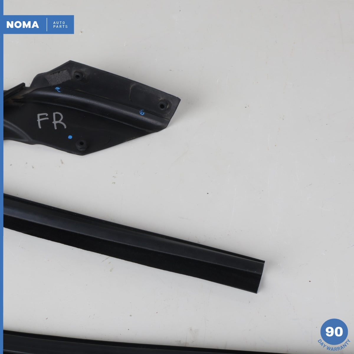 03-08 BMW E85 Z4 Right Passenger Door Window Weather Strip Seal Set of 2 OEM - photo 4