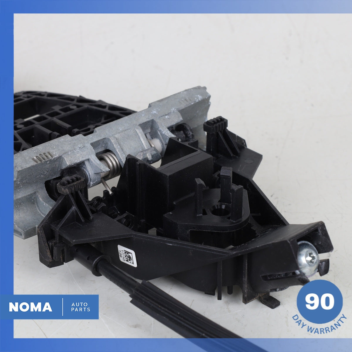 12-19 Range Rover Evoque L538 Front Right Side Door Latch Lock w/ Bracket OEM - photo 5