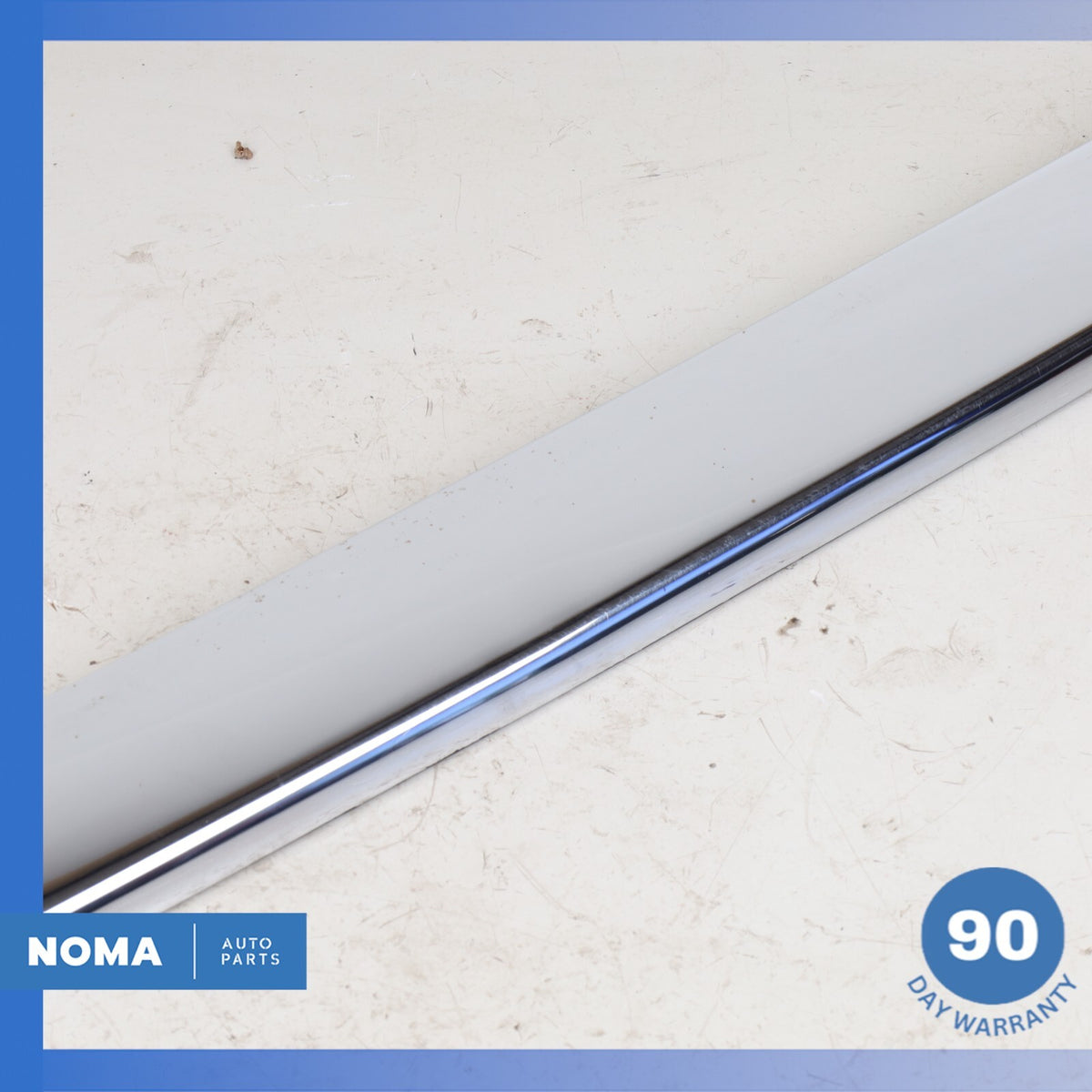 94-96 Jaguar XJS Series 3 Rear Bumper Center Molding Chrome HHC6620AA OEM - photo 3