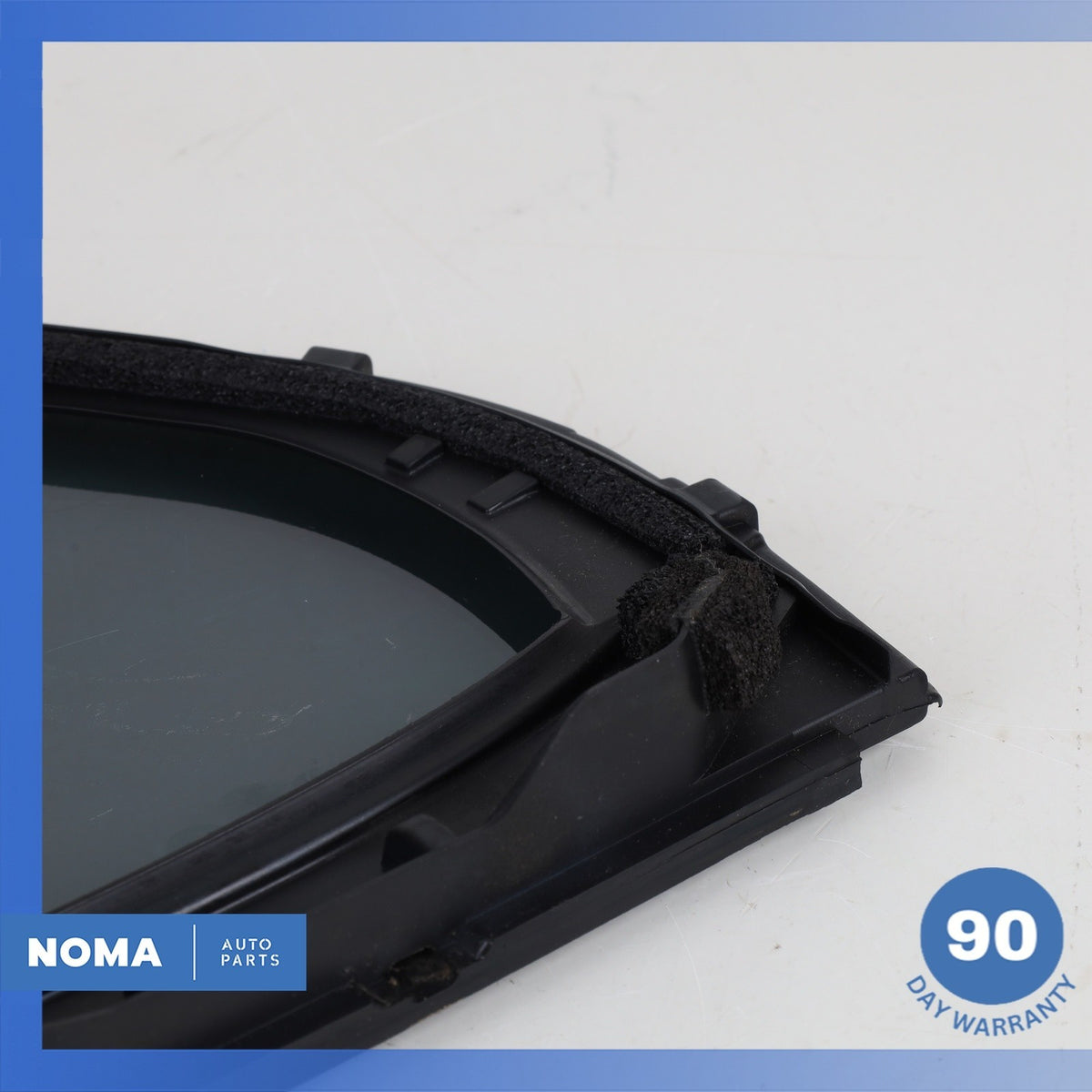 Lexus GSE20R IS250 IS350 ISF Rear Right Quarter Panel Glass 68123-53090 OEM - photo 10