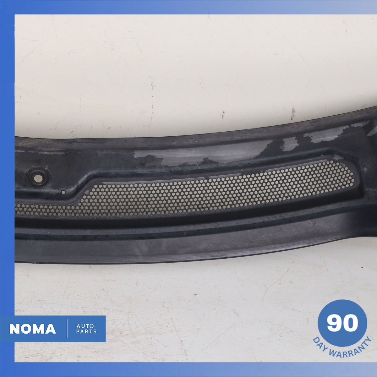 05-16 Land Rover L319 L320 LR4 LR3 Under Windshield Cowl Panel Trim Cover OEM - photo 3