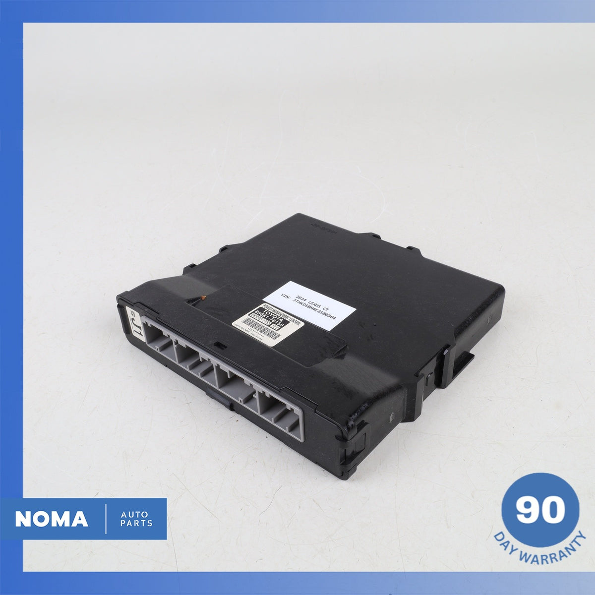 Lexus ZWA10 CT200h Power Management Control Module 89681-76150 OEM - photo 2