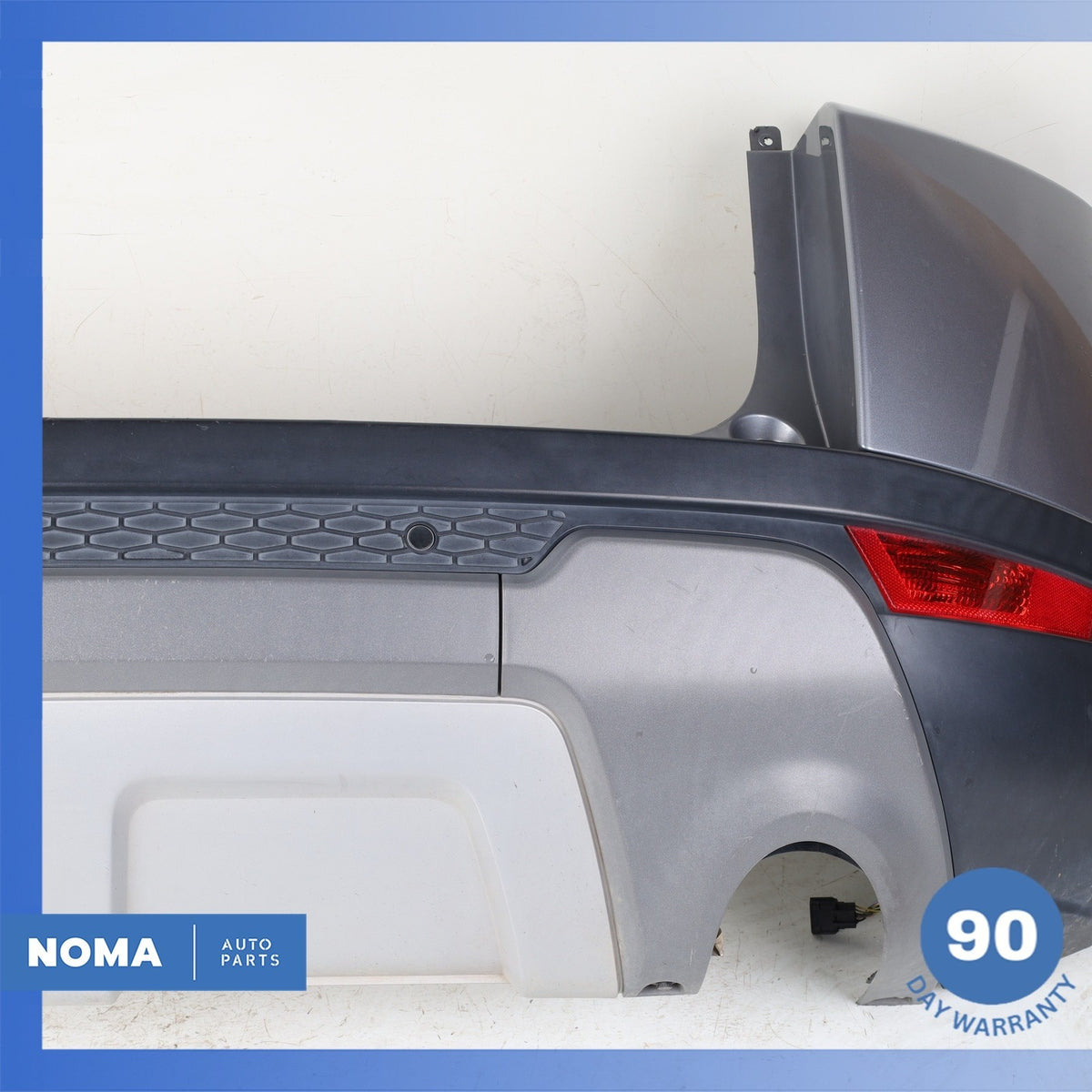 12-15 LR Range Rover Evoque L538 Rear Bumper Cover Panel Assembly Gray OEM - photo 5