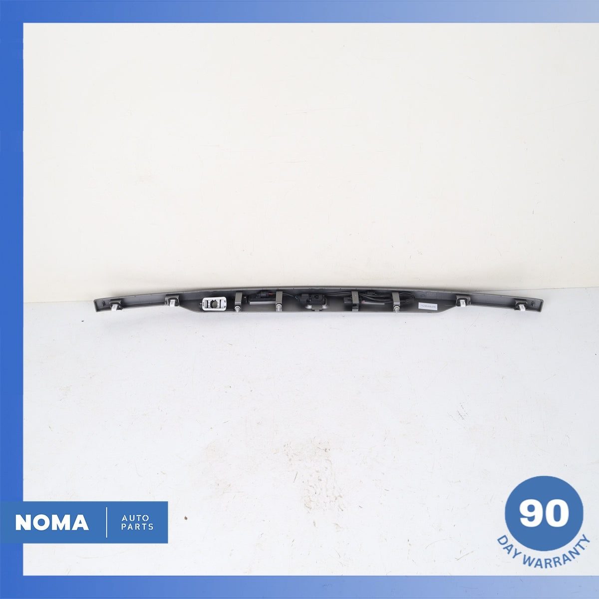 16-17 Range Rover Evoque L538 Rear Trunk Bezel License Plate Light Lamp Trim OEM - photo 7