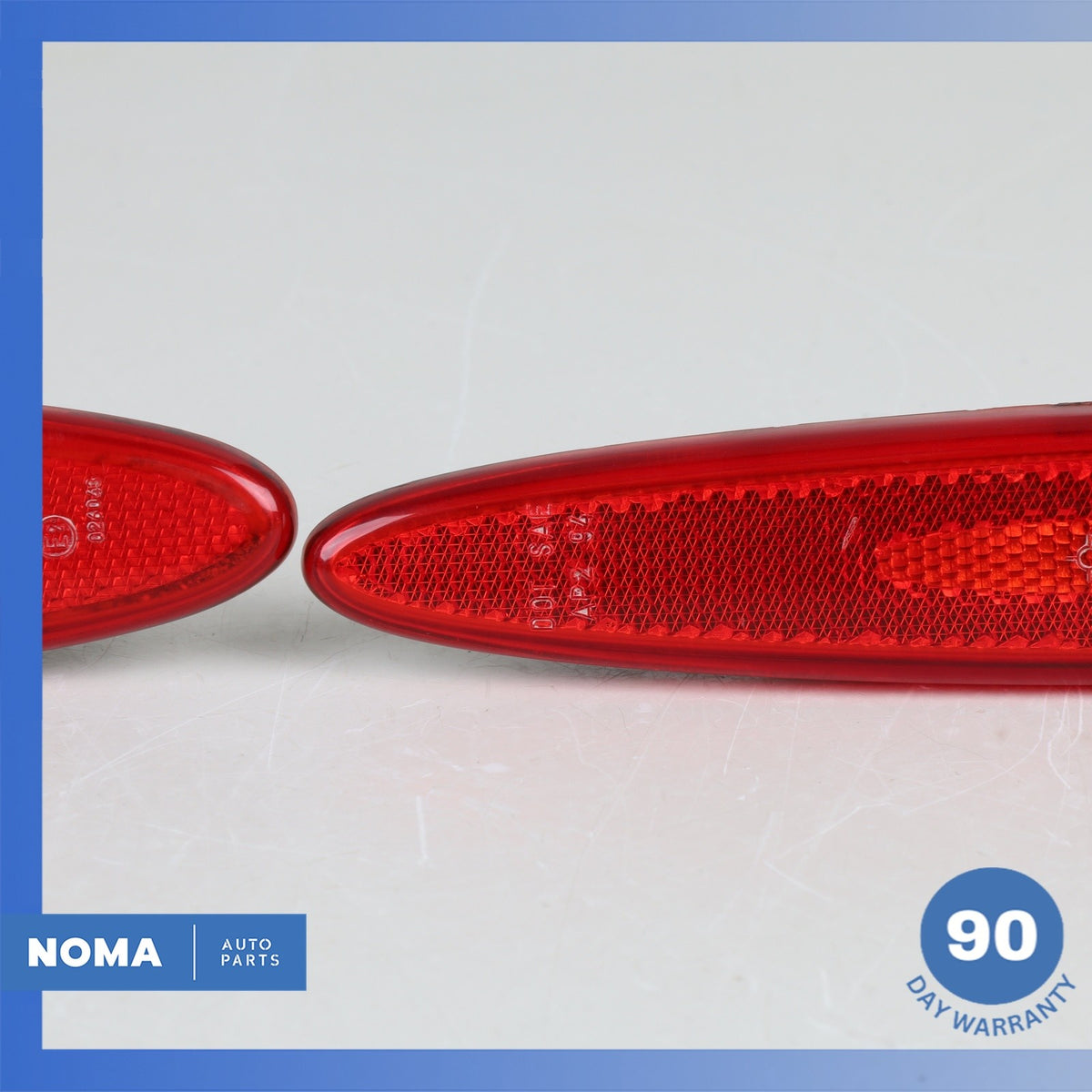 Jaguar X100 XKR XK8 Rear Right or Left Side Marker Light Lamp Red Set OEM - photo 4