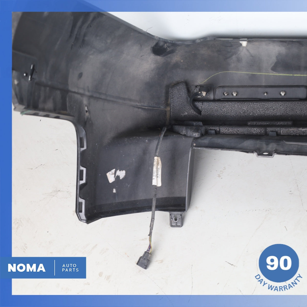10-16 Land Rover L319 LR4 Rear Bumper Cover Assembly Black OEM - photo 19
