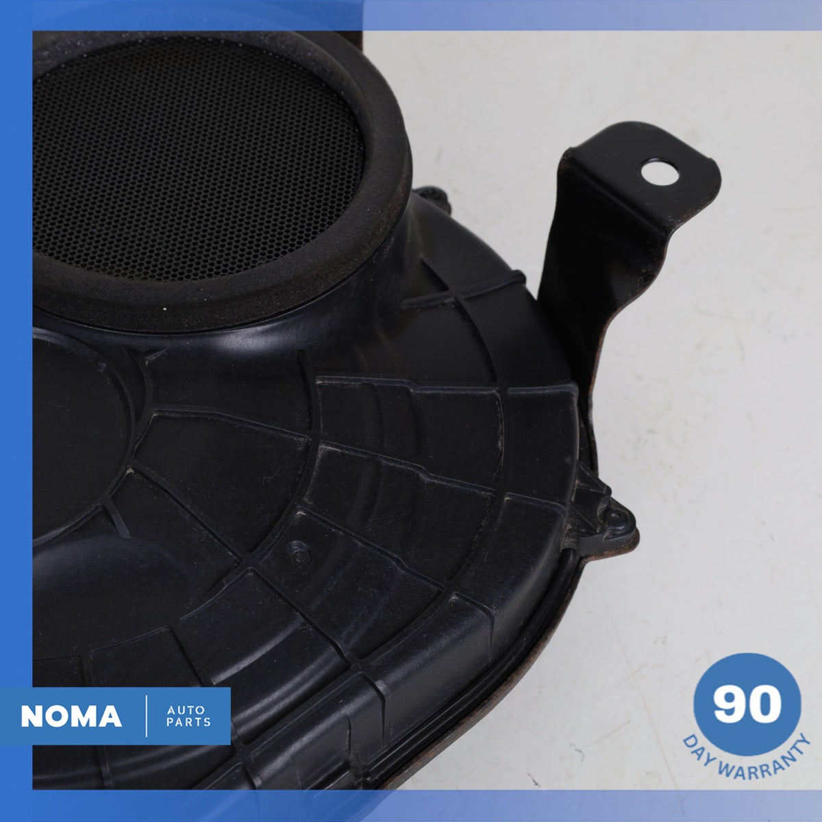 17-23 Jaguar X761 F-Pace Rear Audio Speaker Woofer HK8318808AB OEM - photo 14