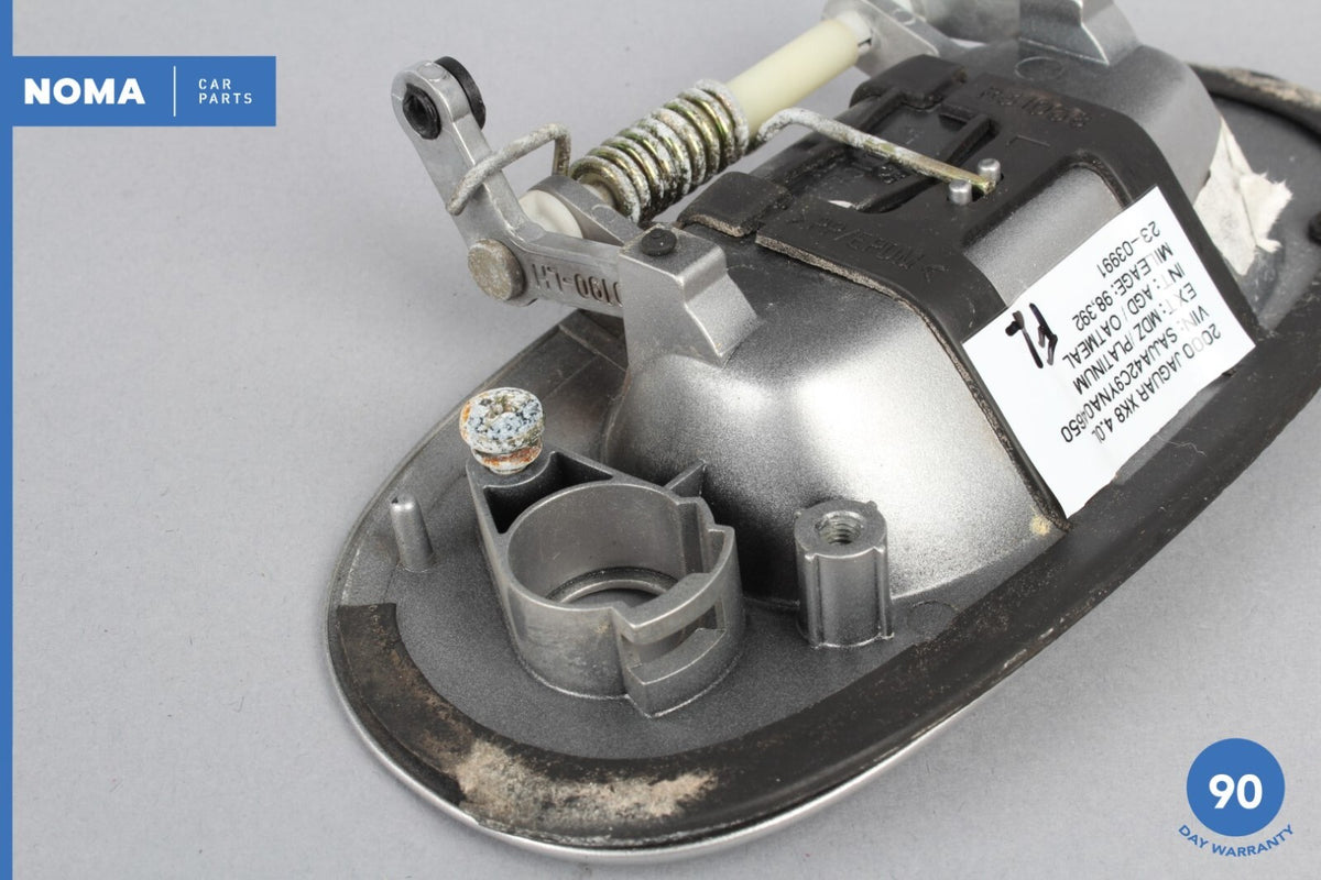 00-06 Jaguar XKR XK8 X100 Left Driver Side Door Exterior Handle w/ Key MDZ OEM - photo 10