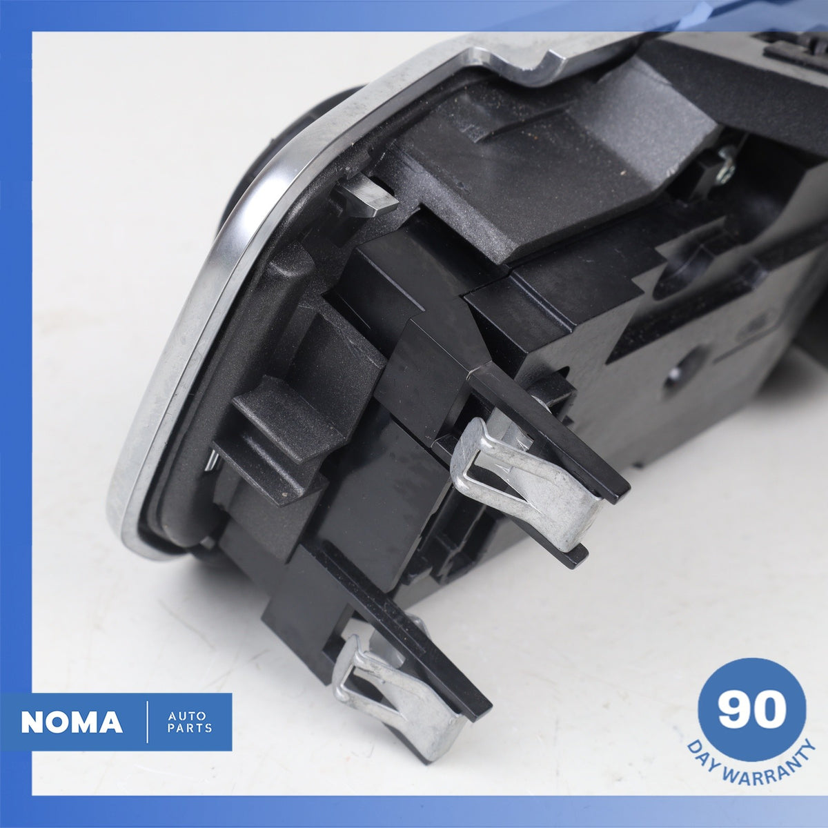 10-16 Land Rover L319 LR4 RR L320 AM FM CD Audio Radio Player Control Switch OEM - photo 12
