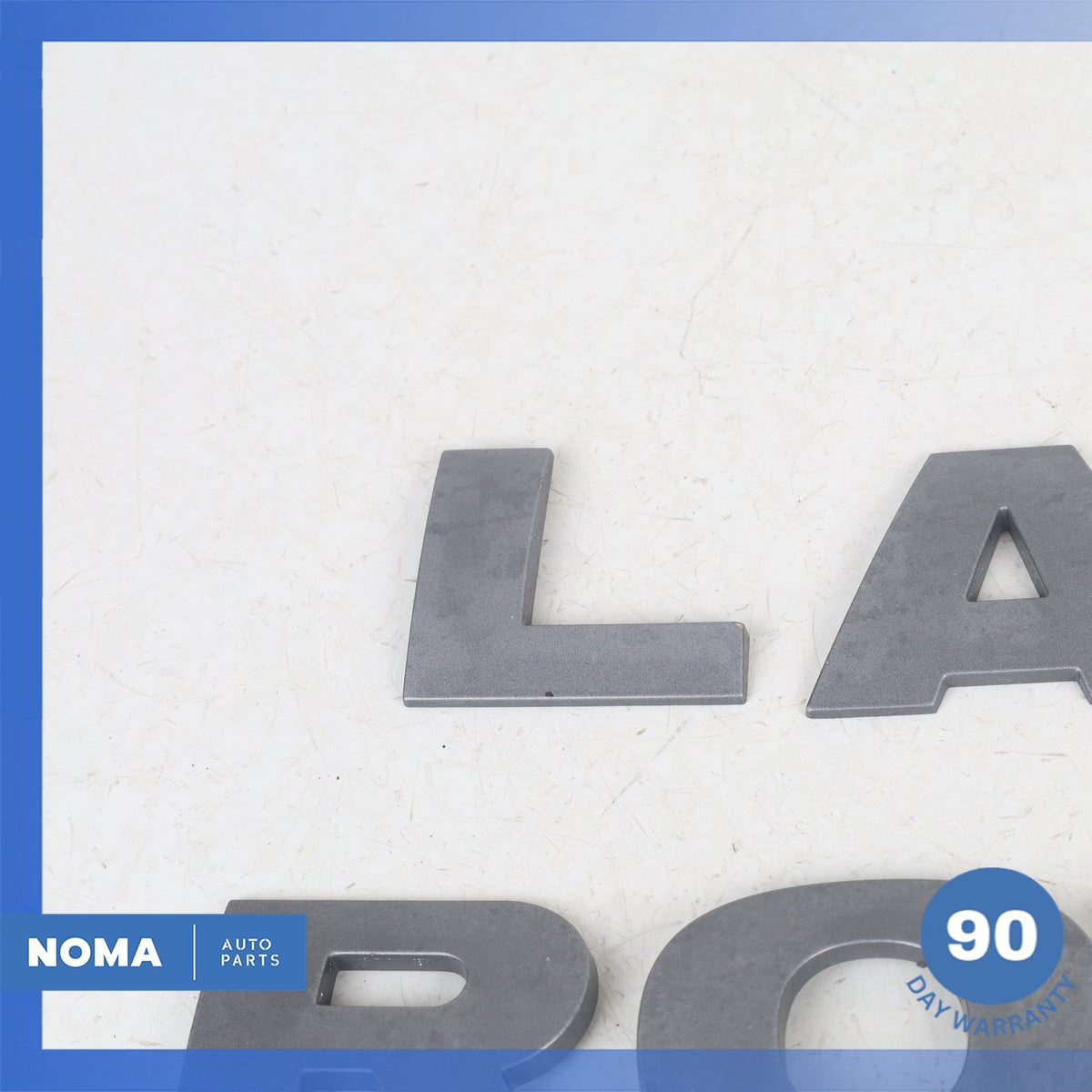 Land Rover LR4 L319 Hood Bonnet Logo Emblem Badge Set OEM - photo 4