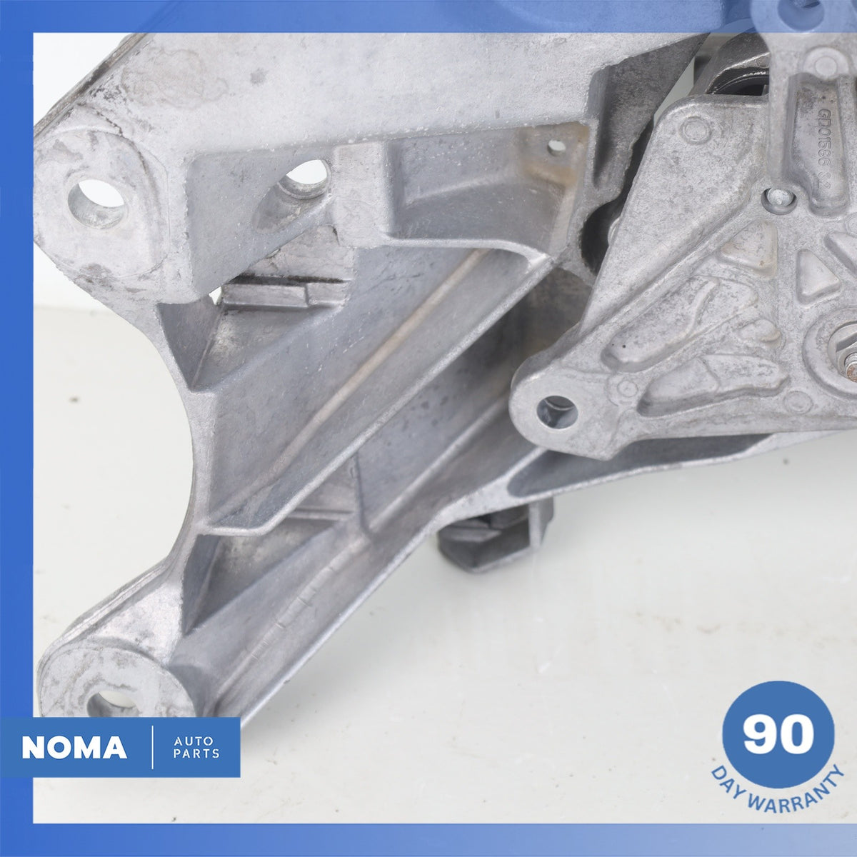 Audi 8T A5 Quattro Automatic Transmission Support Mount w/ Bracket OEM - photo 15