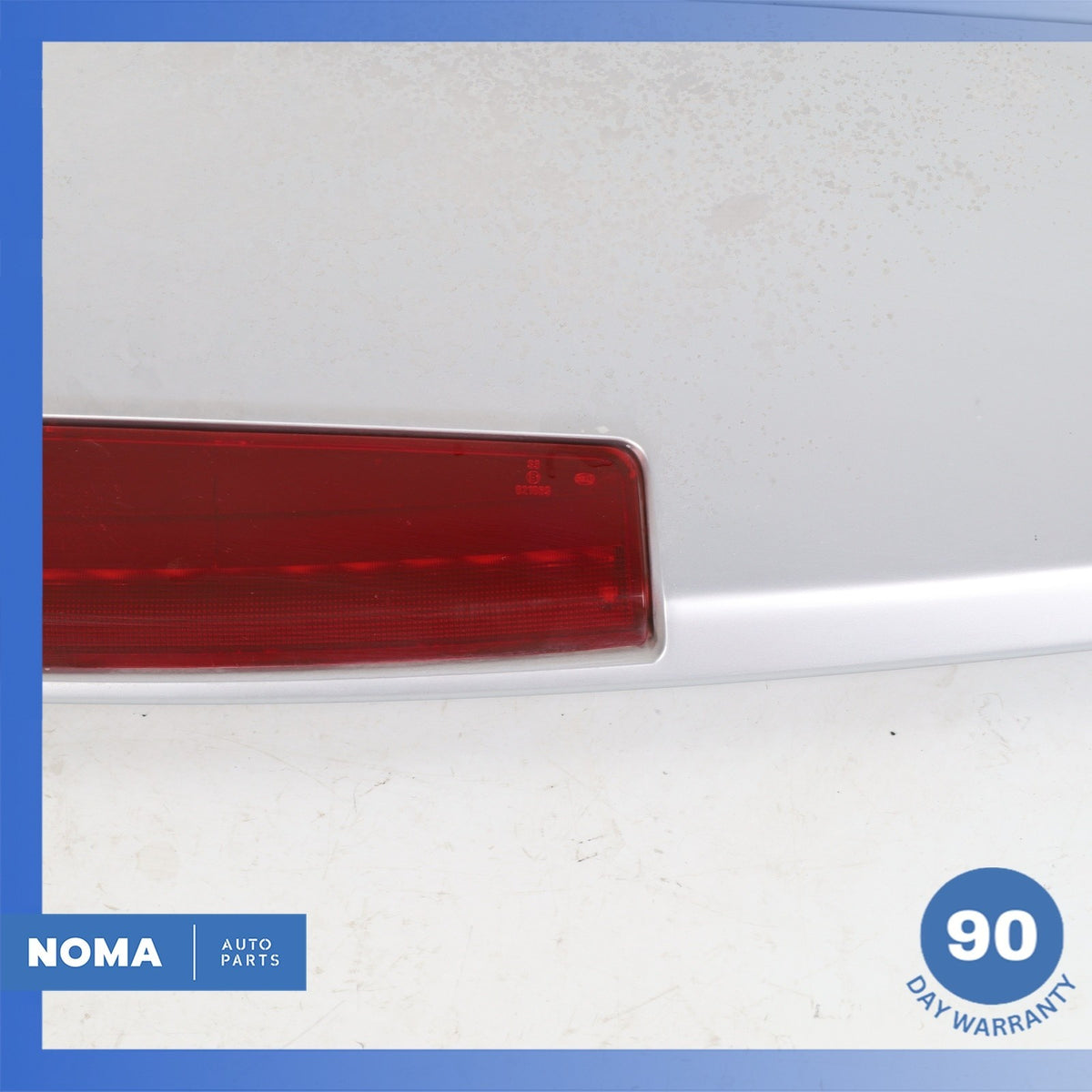 06-09 Range Rover Sport L320 Rear Trunk Spoiler Wing w/ Brake Light Silver OEM - photo 7