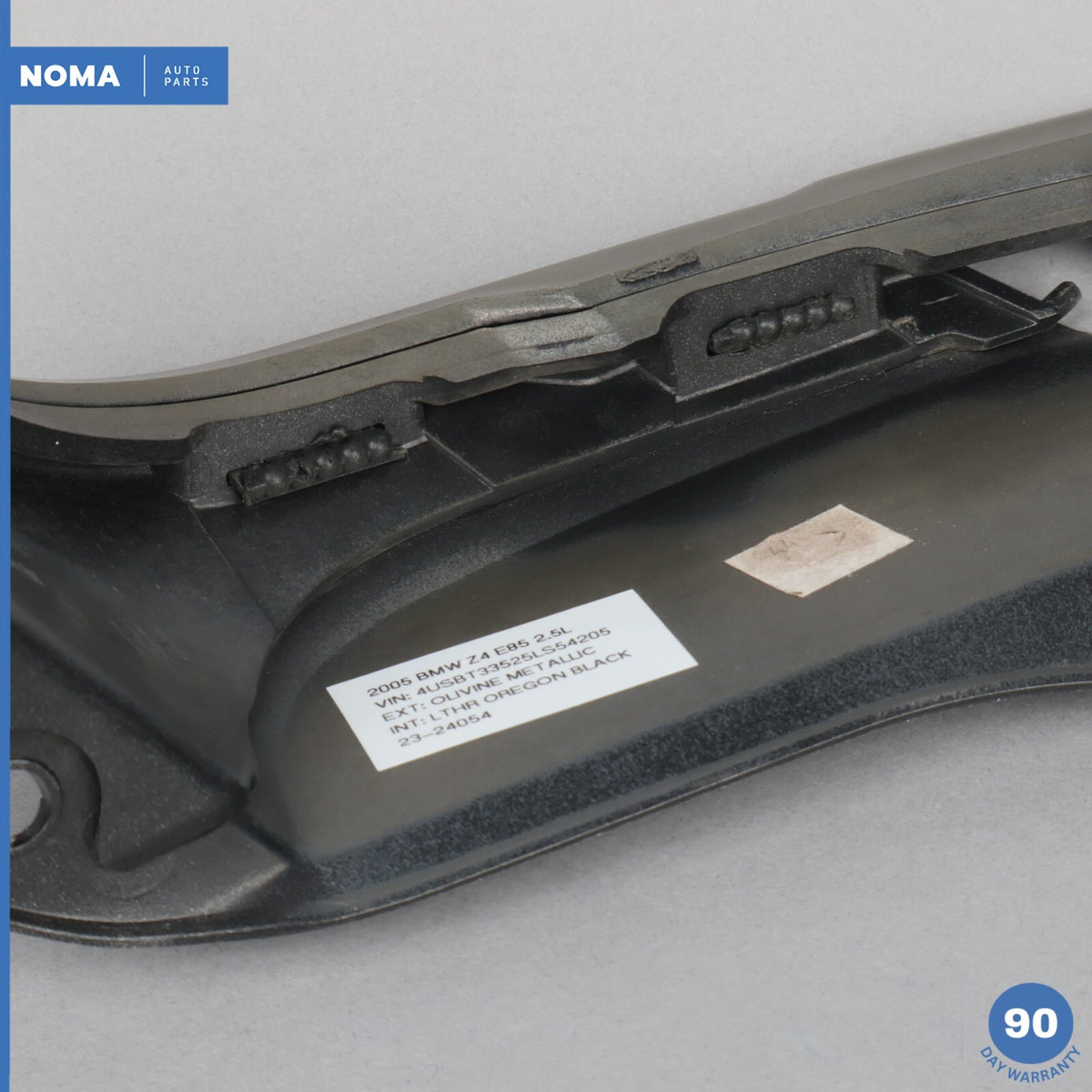 03-08 BMW Z4 E85 Roadster Rear Right Side Tail Light Frame Bezel Cover 349 OEM - photo 10