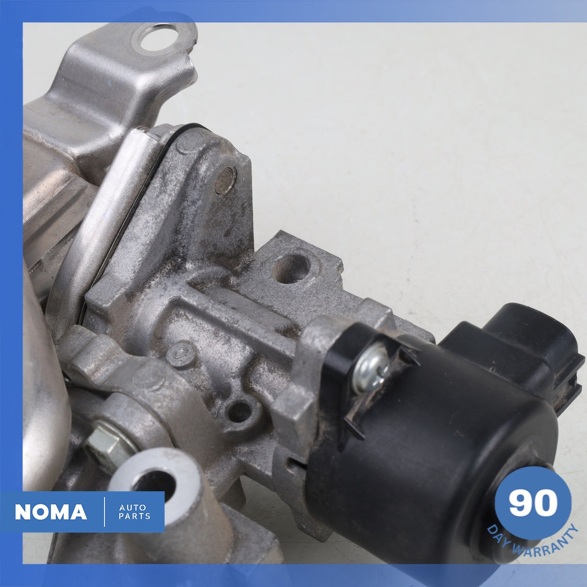 10-18 Lexus ZWA10 CT200h Exhaust Gas Recirculation Valve OEM - photo 11
