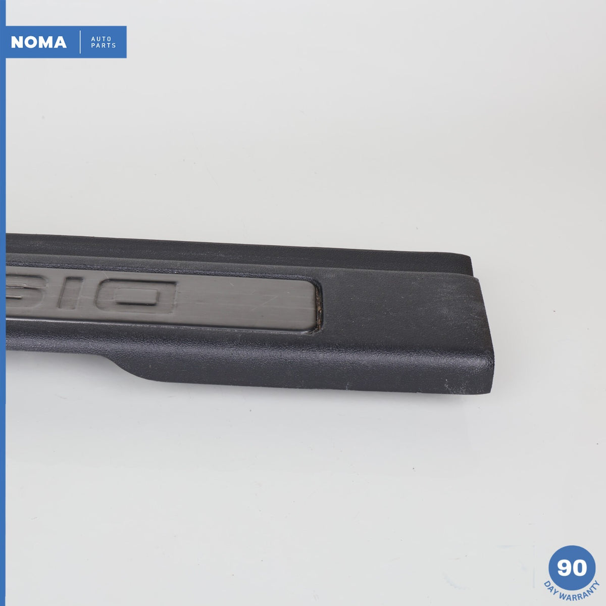 15-19 LR Discovery Sport L550 Front Right Side Door Sill Scuff Treadplate OEM - photo 2