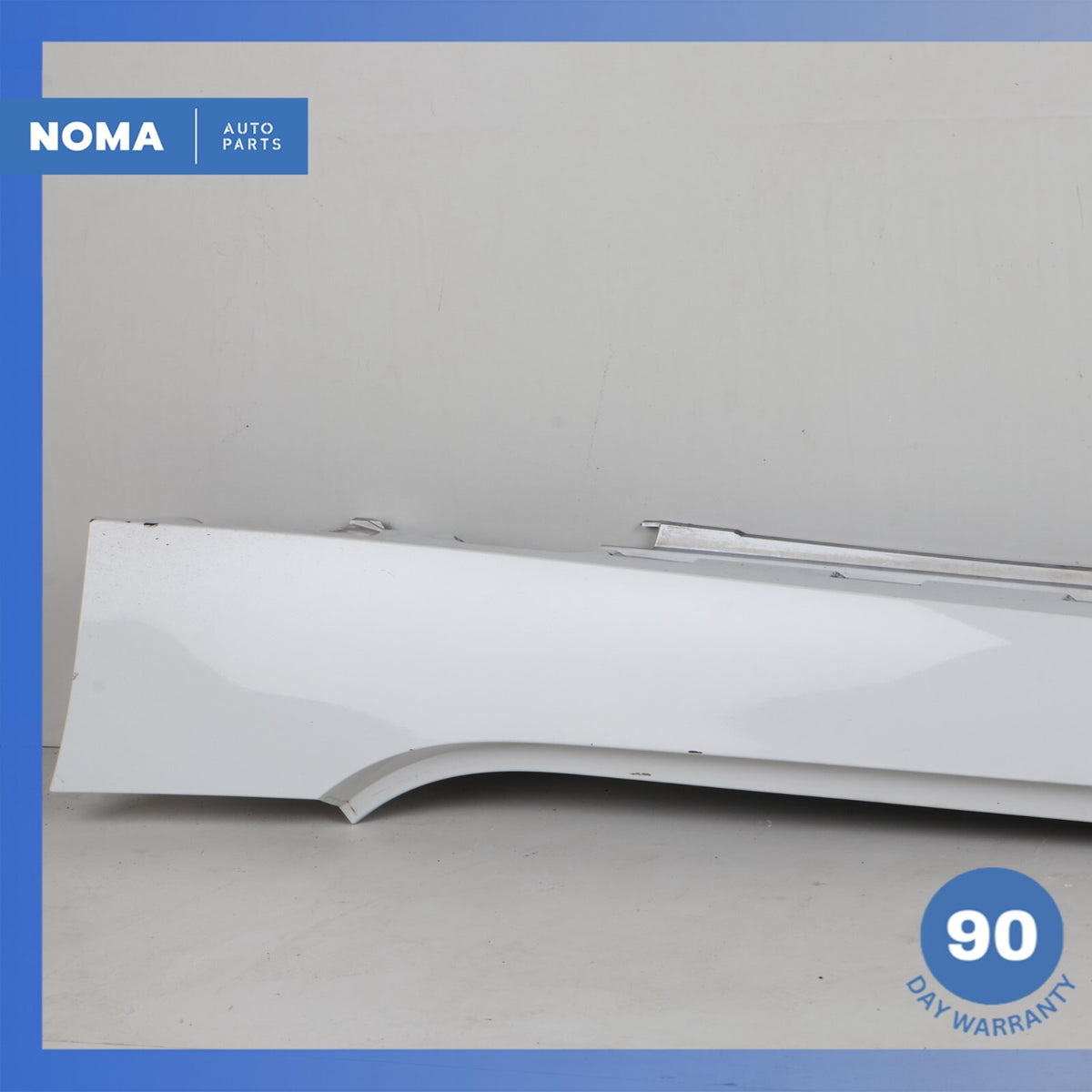 09-16 BMW E89 Z4 Base Left Driver Side Rocker Panel Side Skirt White OEM - photo 5