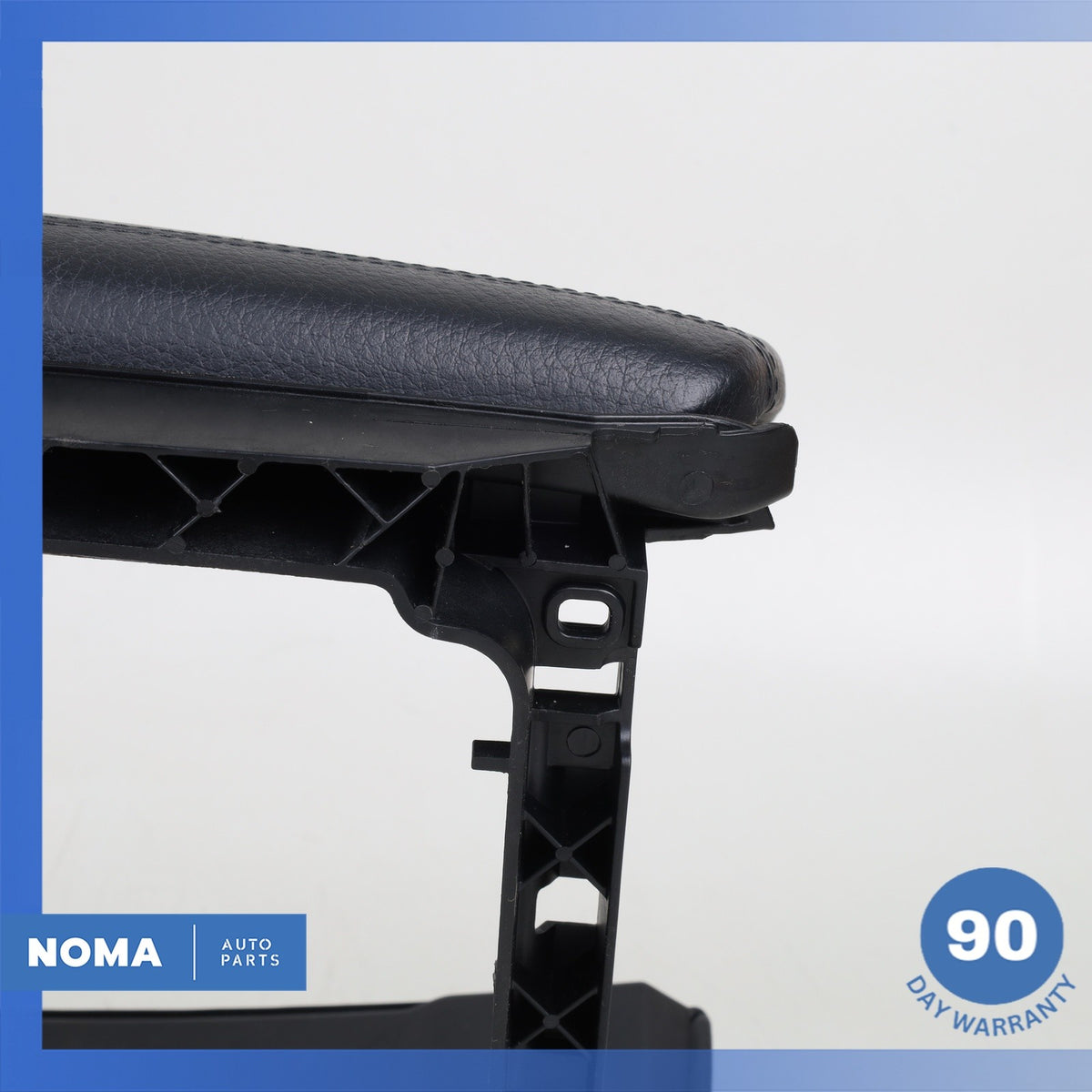 BMW F10 528i 535i 550i Front Center Console Arm Rest Lid Black 51169216865 OEM - photo 12