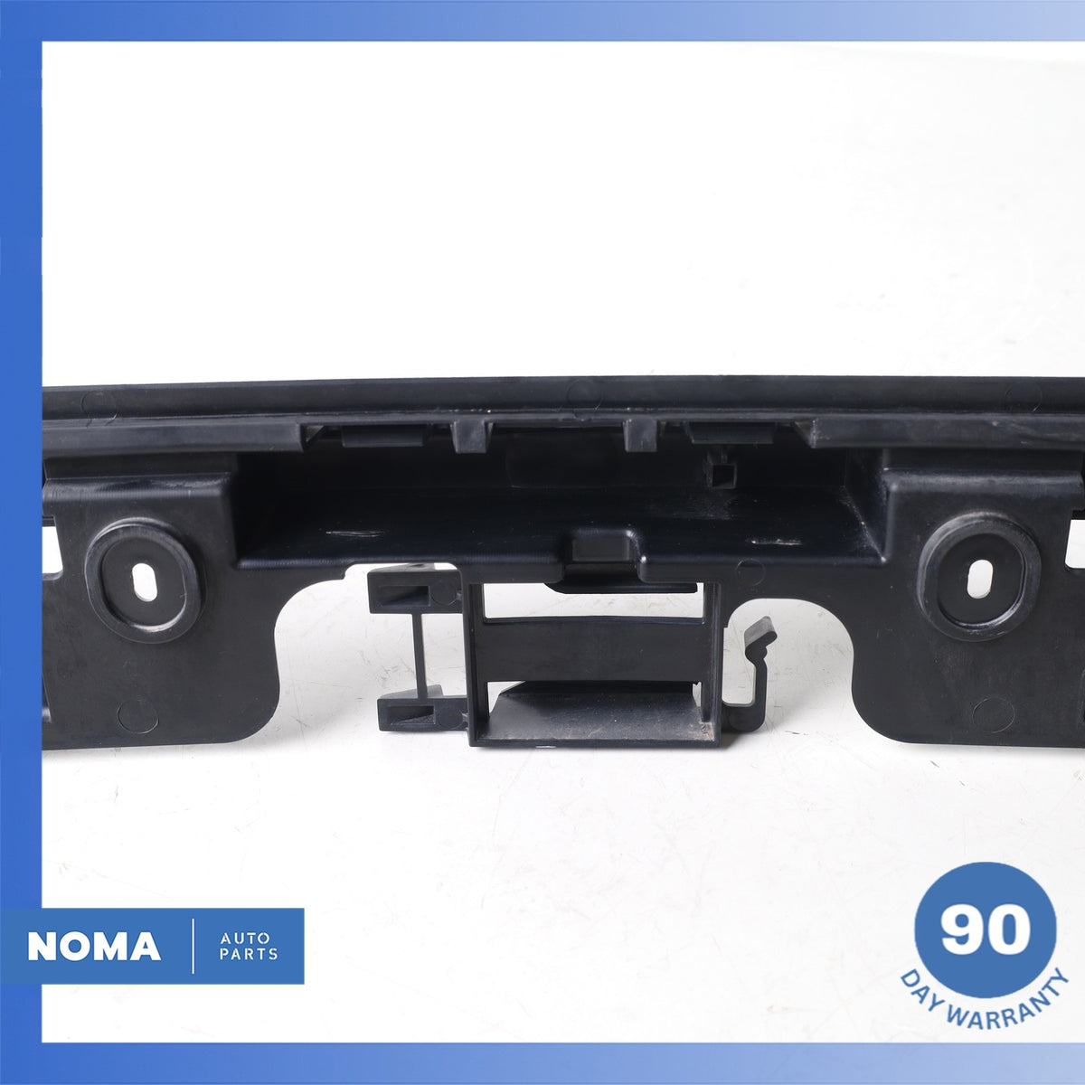 09-16 BMW E89 Z4 Rear Bumper Center Mount Support Bracket 51127192042 OEM - photo 12
