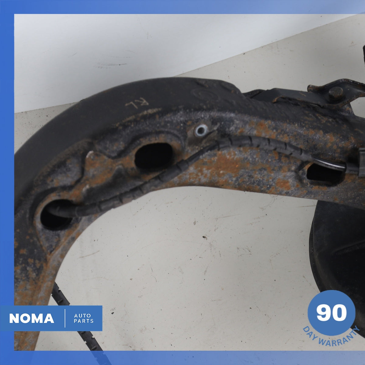 03-08 BMW E85 E86 Z4 Rear Left Driver Side Spindle Knuckle Hub w/ Shield OEM - photo 10