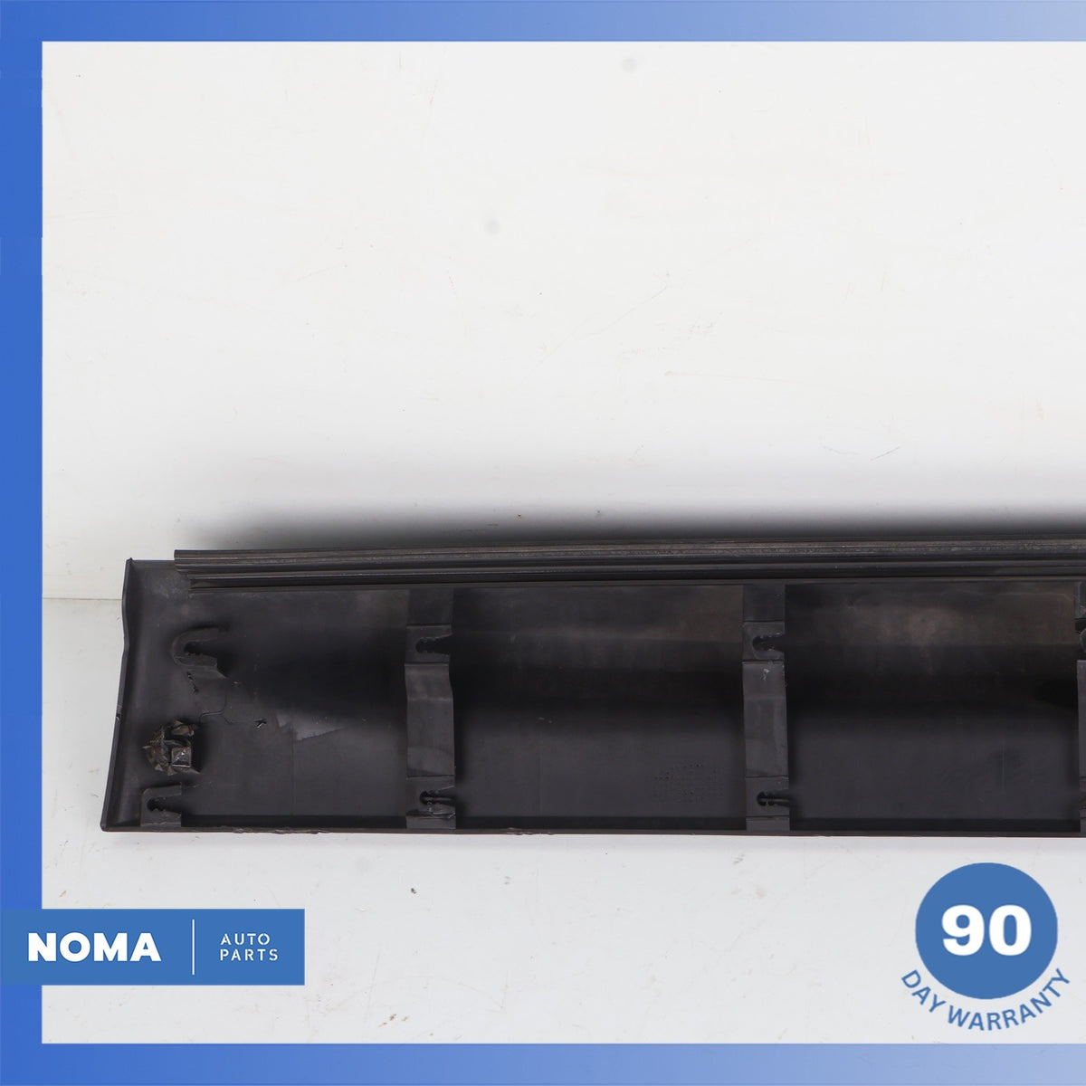 10-13 Land Rover Range Rover Sport L320 Front Left Driver Door Lower Molding OEM - photo 9