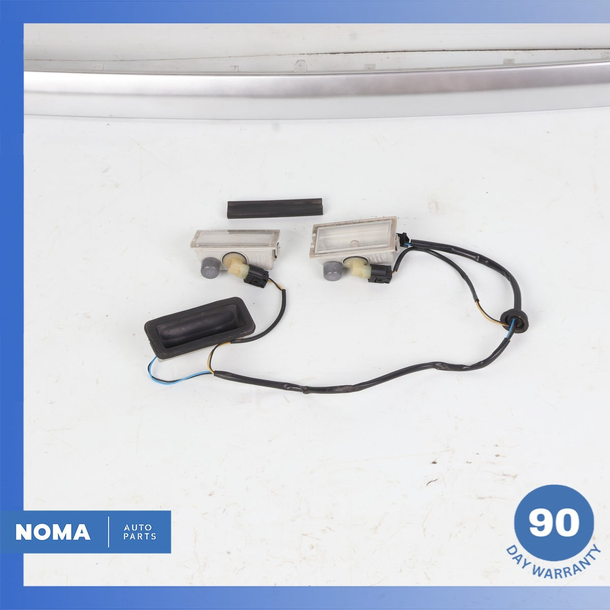 12-13 Range Rover Sport L320 Rear Trunk Bezel License Plate Light Lamp Trim OEM - photo 4
