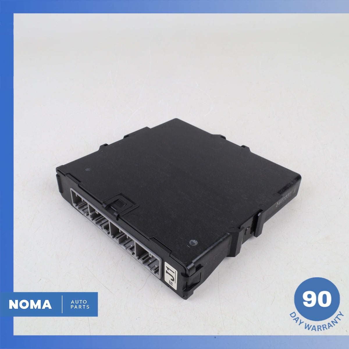 Lexus ZWA10 CT200h Power Management Control Module 89681-76150 OEM - photo 9