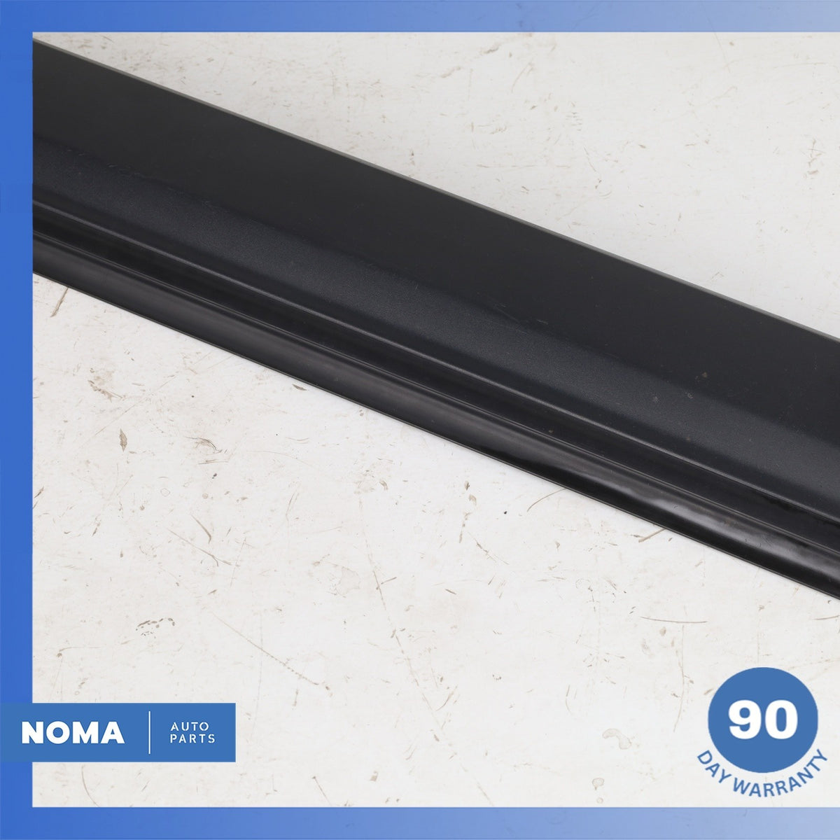 05-16 Land Rover L319 LR4 Front Right Passenger Side Door Outside Moulding OEM - photo 7
