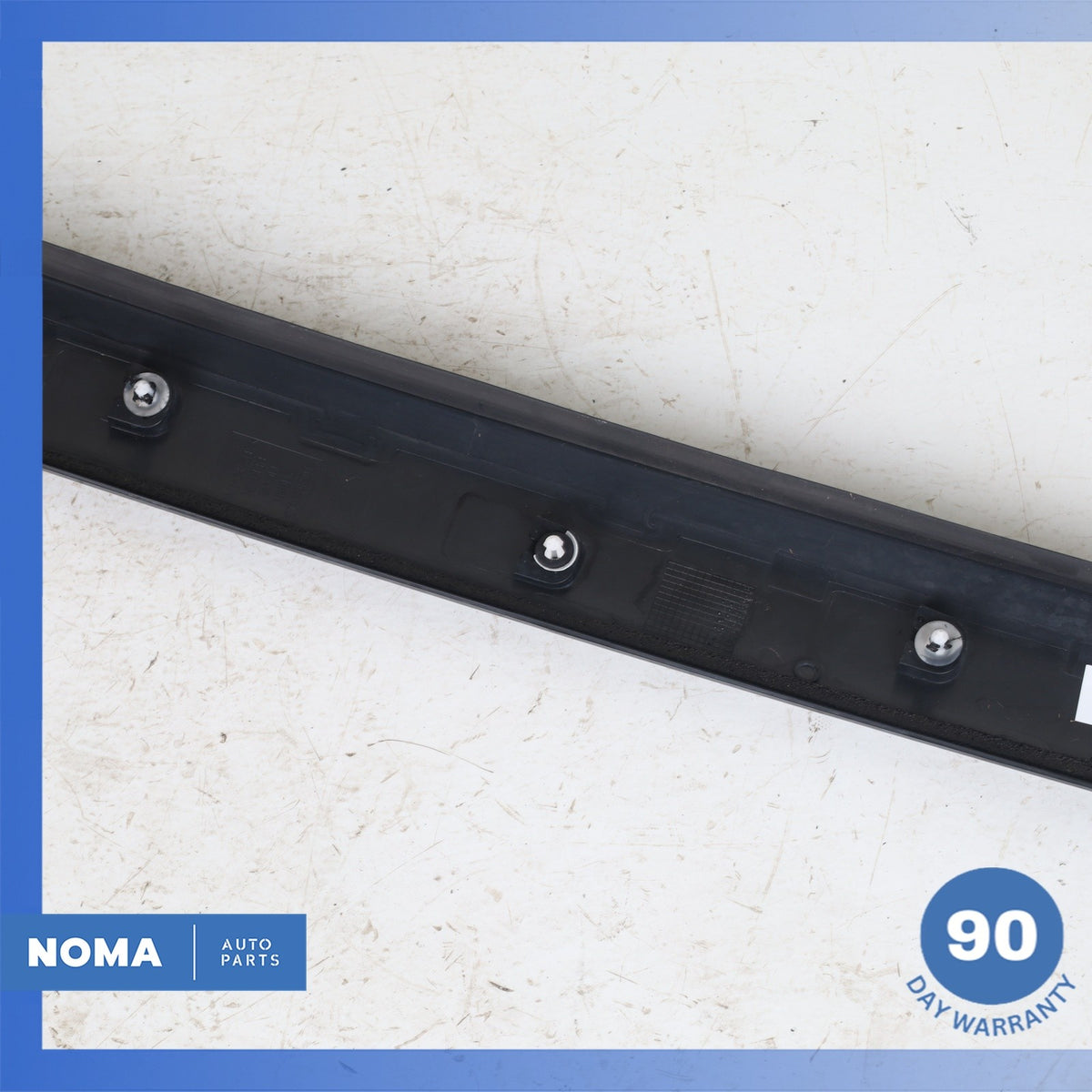 05-16 Land Rover L319 LR3 LR4 Right A Pillar Exterior Windshield Molding OEM - photo 7