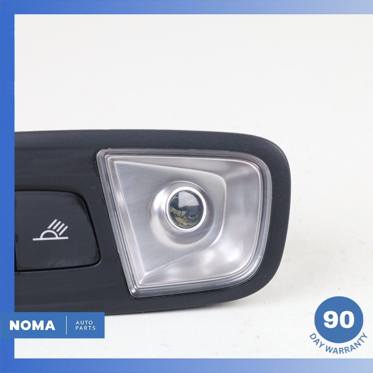Audi 8U Q3 Rear Overhead Dome Light Lamp 8U0947111A OEM - photo 3