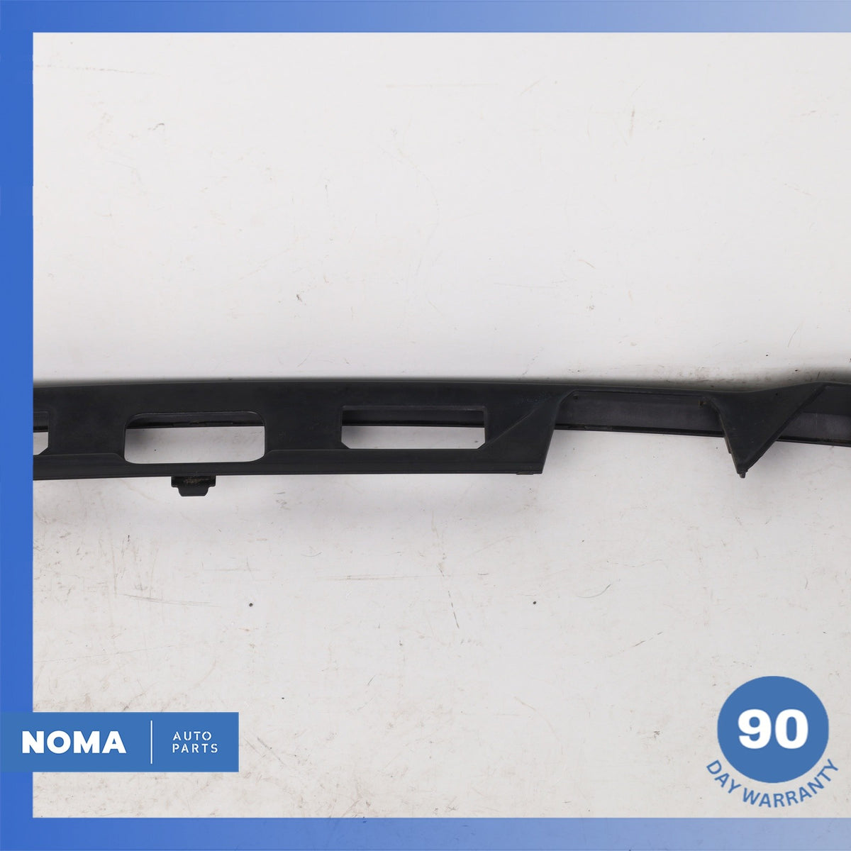 14-22 Range Rover Sport L494 Trunk Bezel License Plate Molding DK6240406DA OEM - photo 10