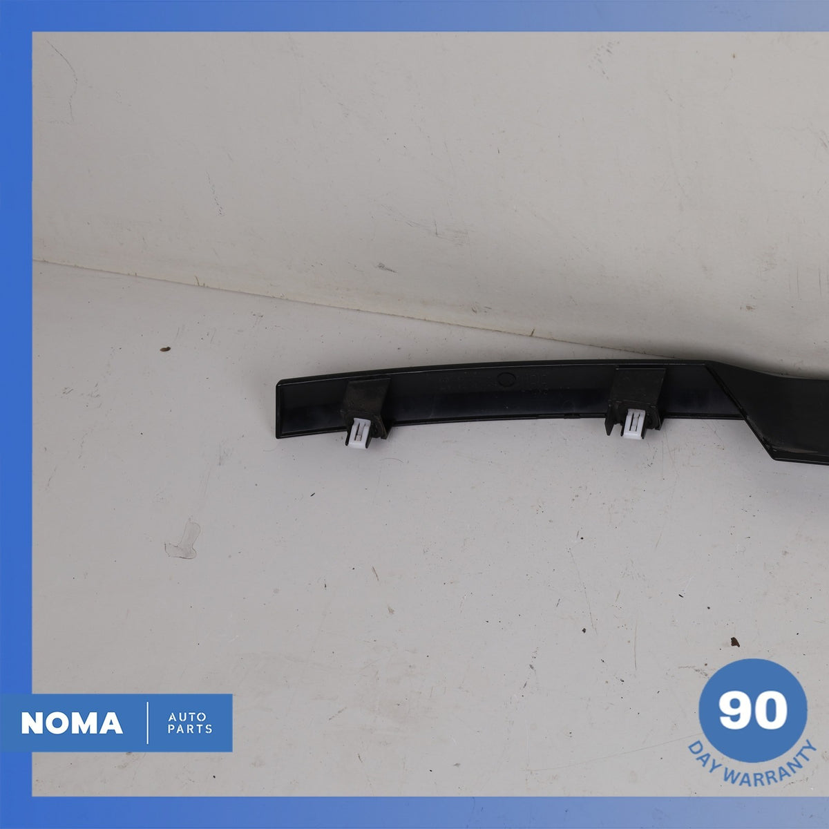 14-22 Range Rover Sport L494 Trunk Bezel License Plate Molding DK6240406DA OEM - photo 10