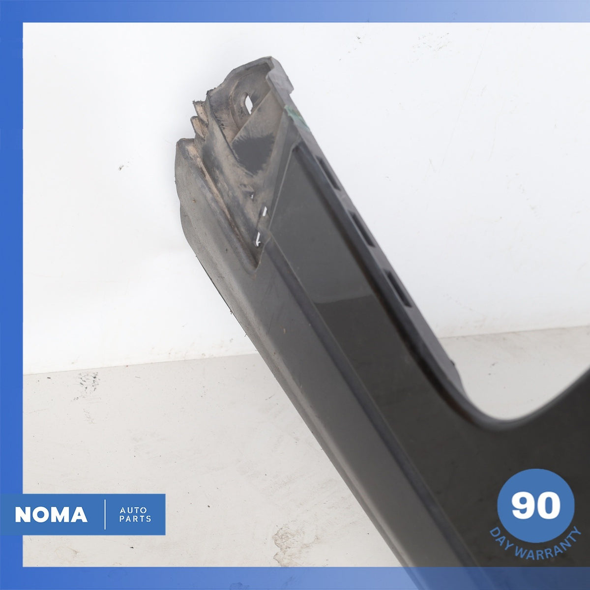 10-16 Land Rover L319 LR4 Rear Bumper Cover Assembly Black OEM - photo 13