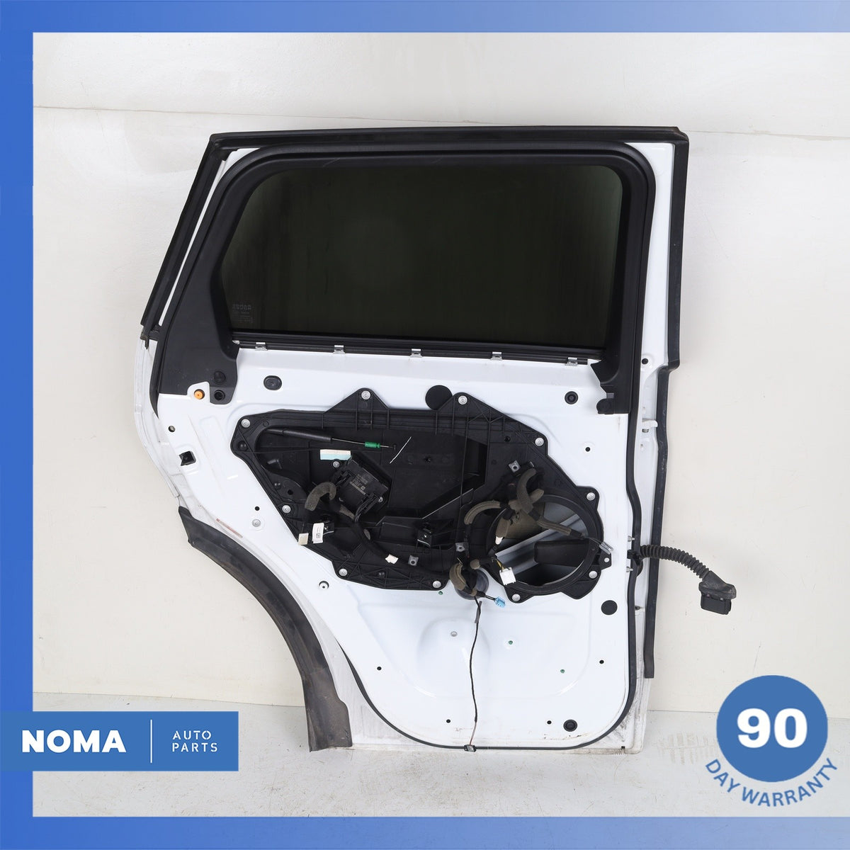 12-19 LR Range Rover Evoque L538 4DR Rear Left Side Door Panel Shell White OEM - photo 10