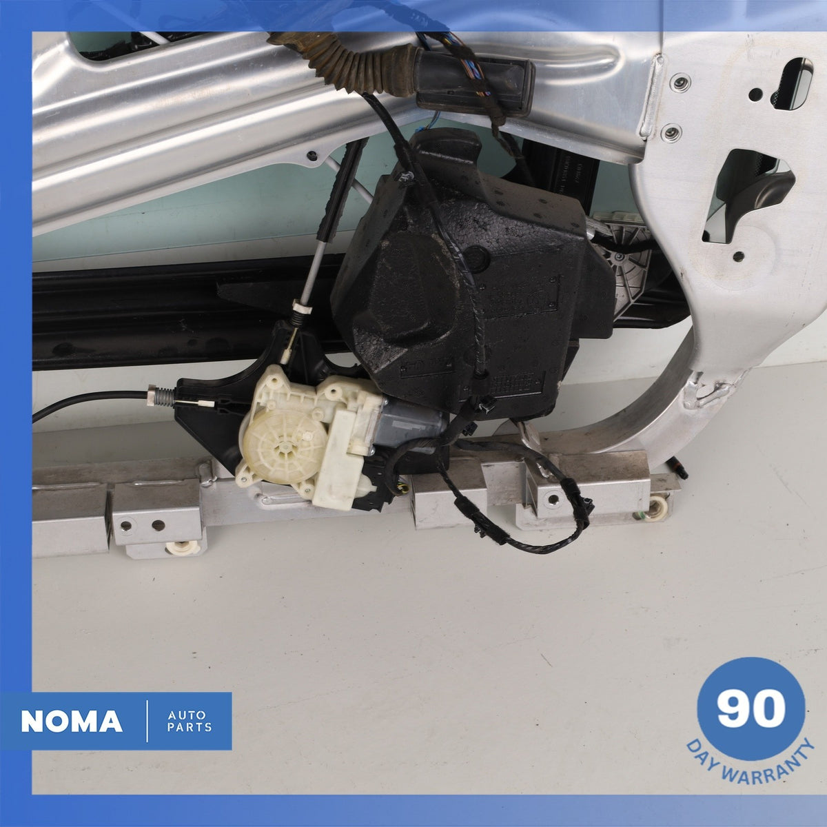 14-21 BMW i3 I01 Front Left Driver Door Panel Frame w/ Window Glass OEM - photo 16