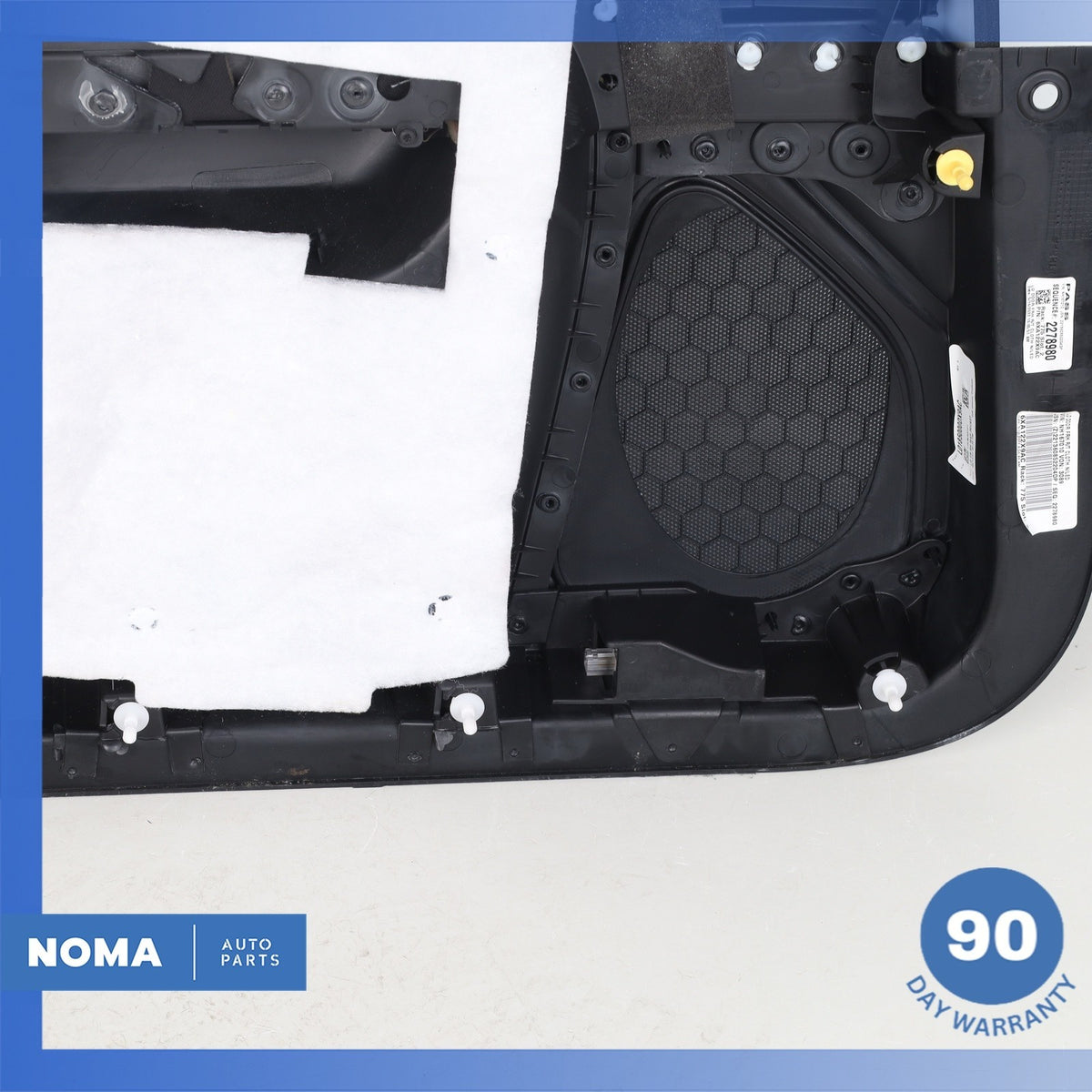 20-23 Dodge LD Charger Front Right Side Interior Door Panel Trim Black OEM 74k - photo 19