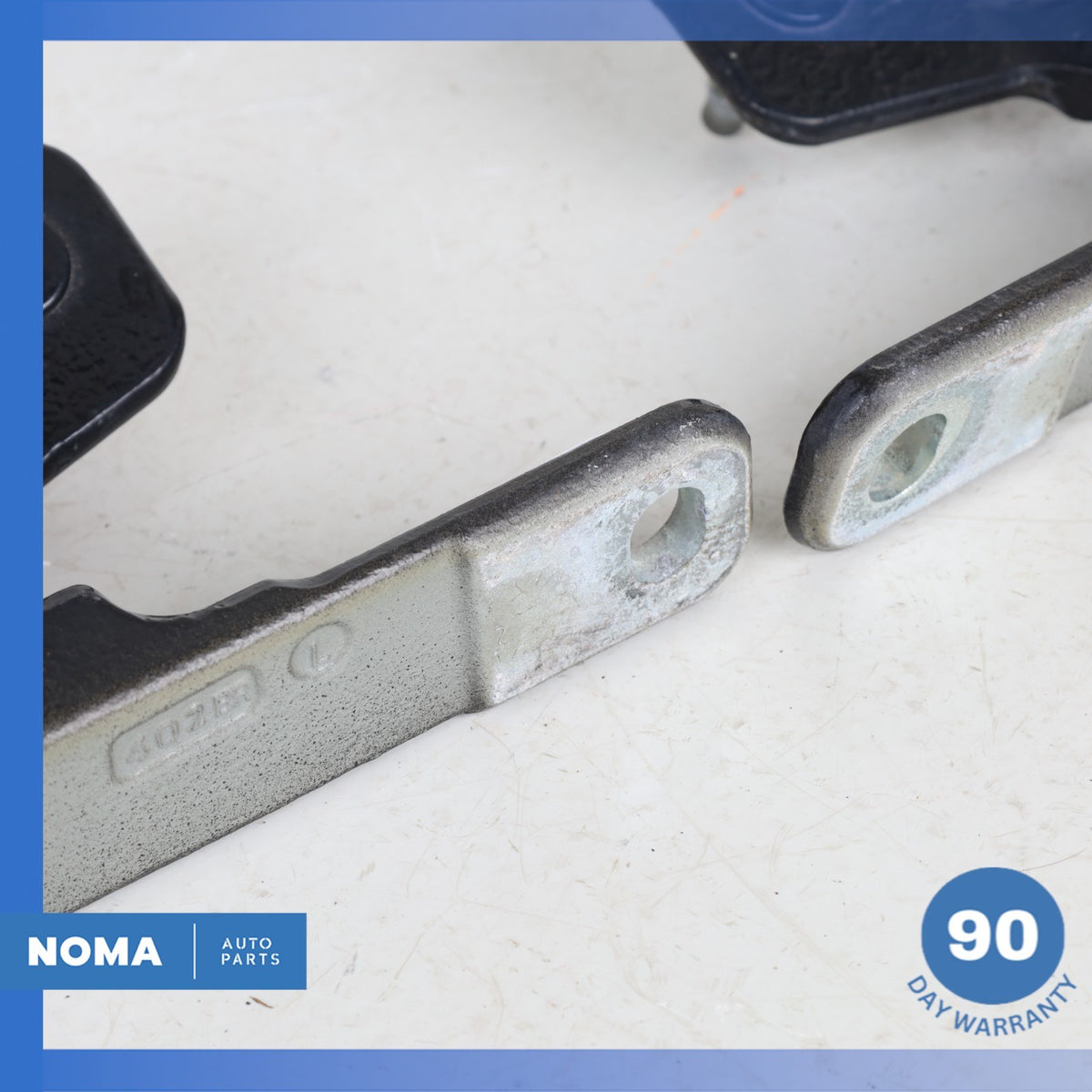 2013 Range Rover Sport L320 Rear Left & Right Side Trunk Hinge Set OEM - photo 4