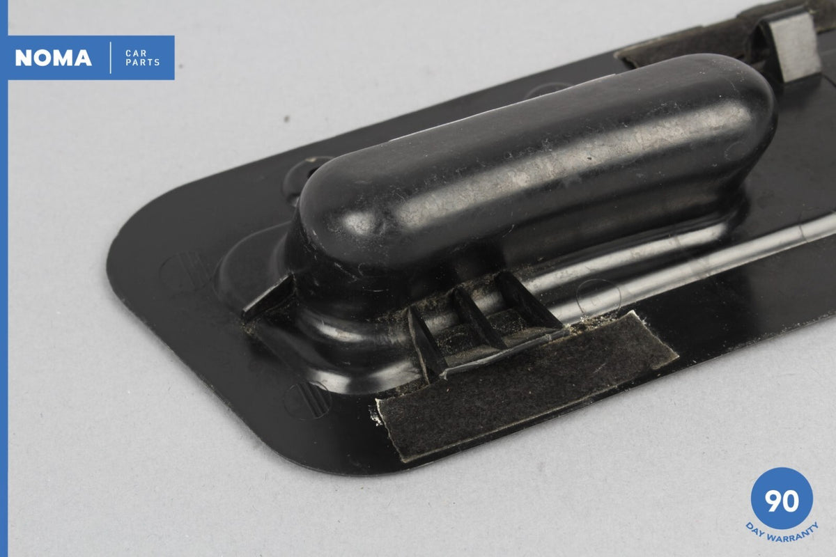 03-08 BMW Z4 E85 Roadster Trunk Boot Lid Trim Recessed Handle 8399315 OEM - photo 7