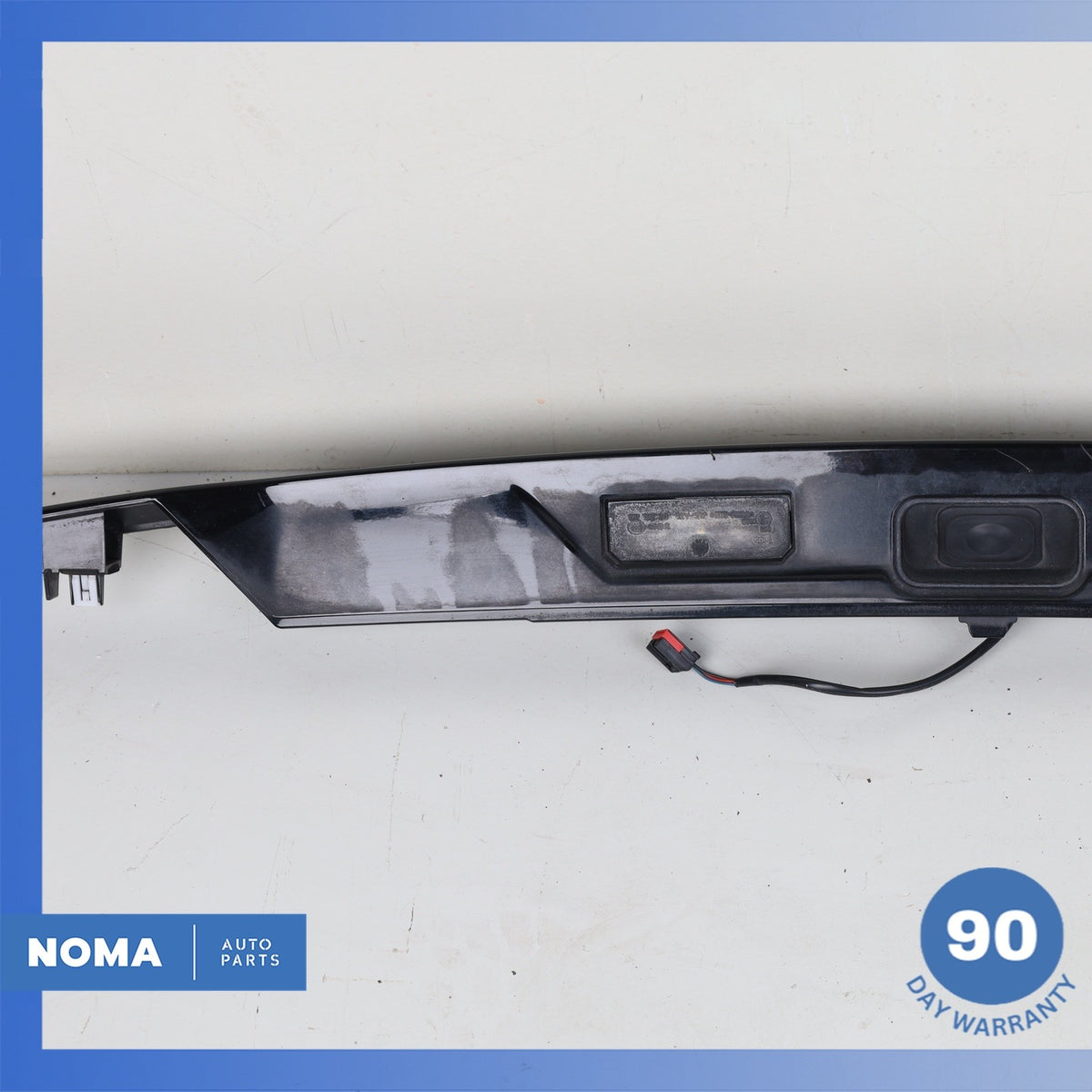 14-22 Range Rover Sport L494 Trunk Bezel License Plate Molding DK6240406DA OEM - photo 10