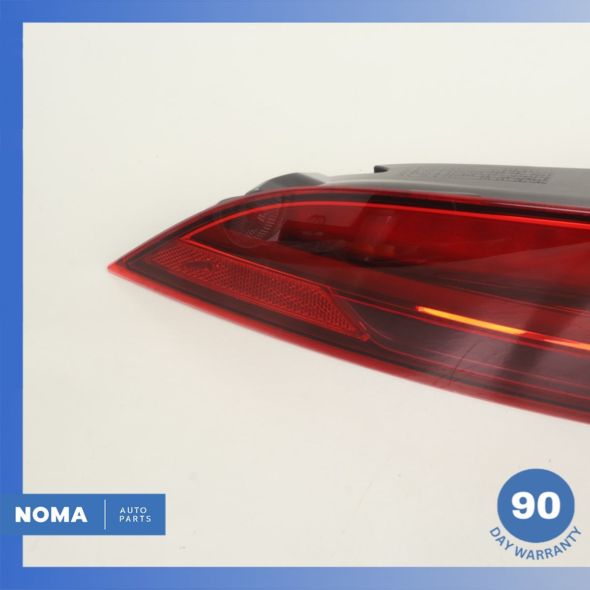 18-20 Jaguar X540 E-Pace Rear Left Outer Tail Light Lamp OEM 74k - photo 5