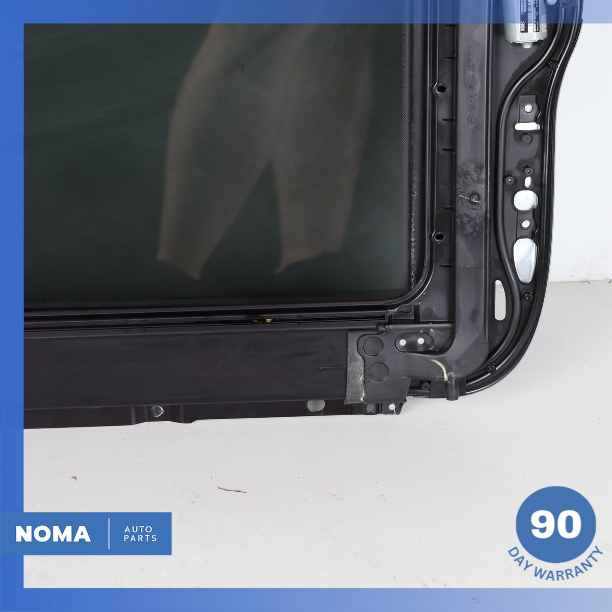 14-17 BMW F15 X5 Panoramic Sunroof Sun Roof Glass Frame 51448059025 OEM - photo 17