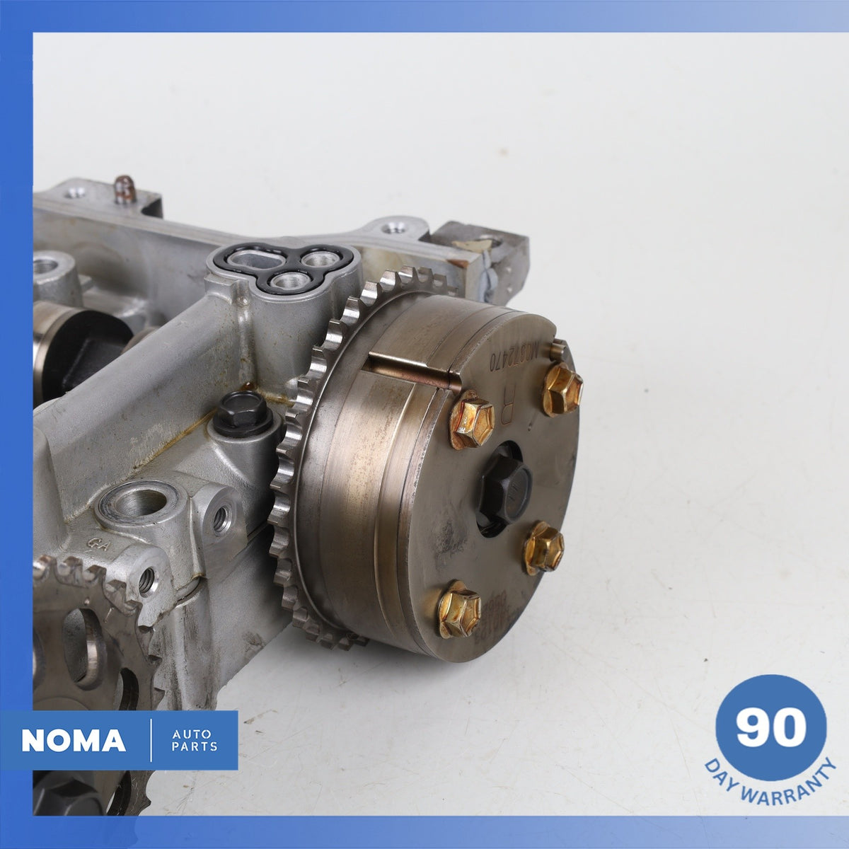 11-15 Lexus ZWA10 CT200h 1.8L Engine Upper Cylinder Head Bracket w/ Camshaft OEM - photo 3