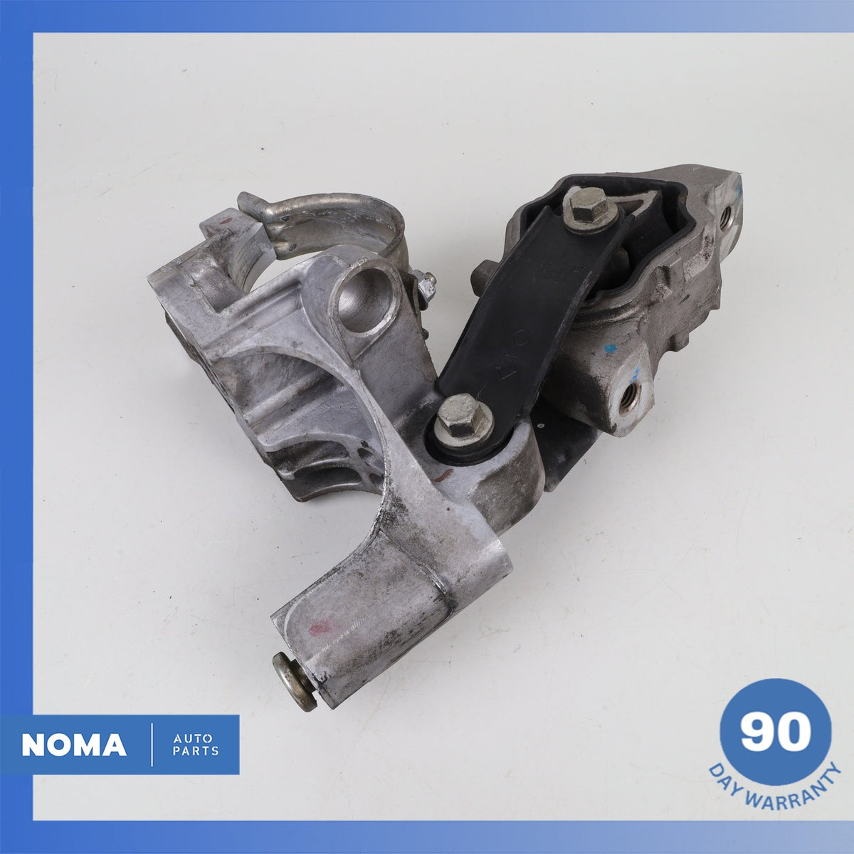 13-17 Range Rover Evoque L538 L550 Engine Motor Support Mount w/ Bracket OEM - photo 1