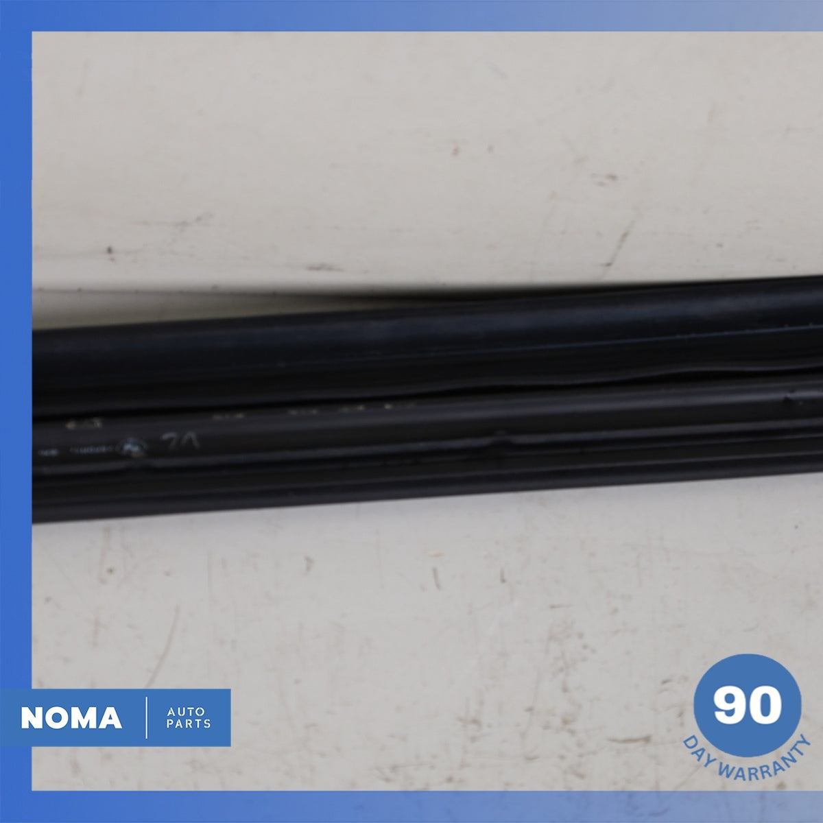 09-16 BMW E89 Z4 Convertible Windshield Weatherstrip Frame Seal 51767192294 OEM - photo 11