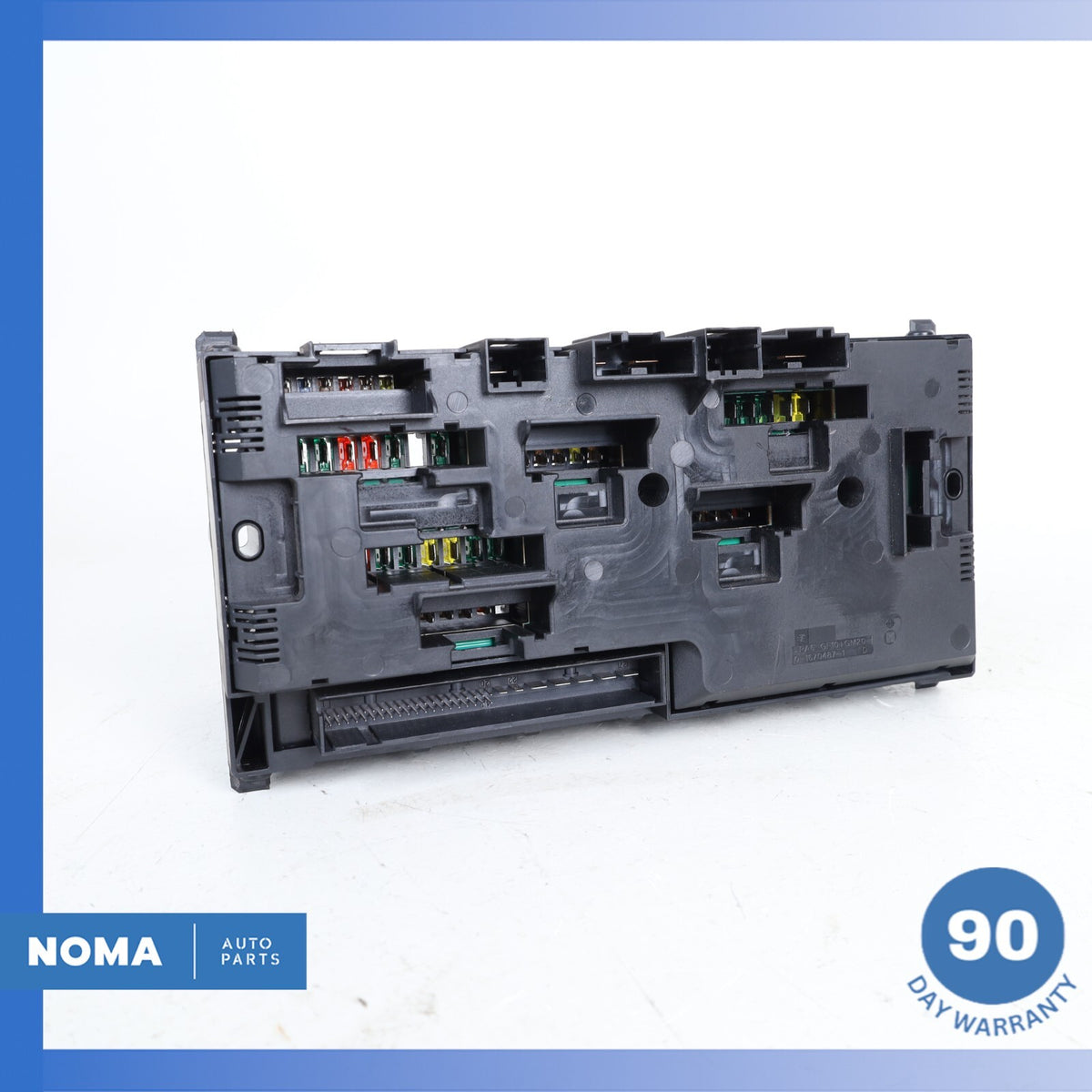 2013 BMW F10 550i Front Relay Fuse Box 61149252815 OEM - photo 9