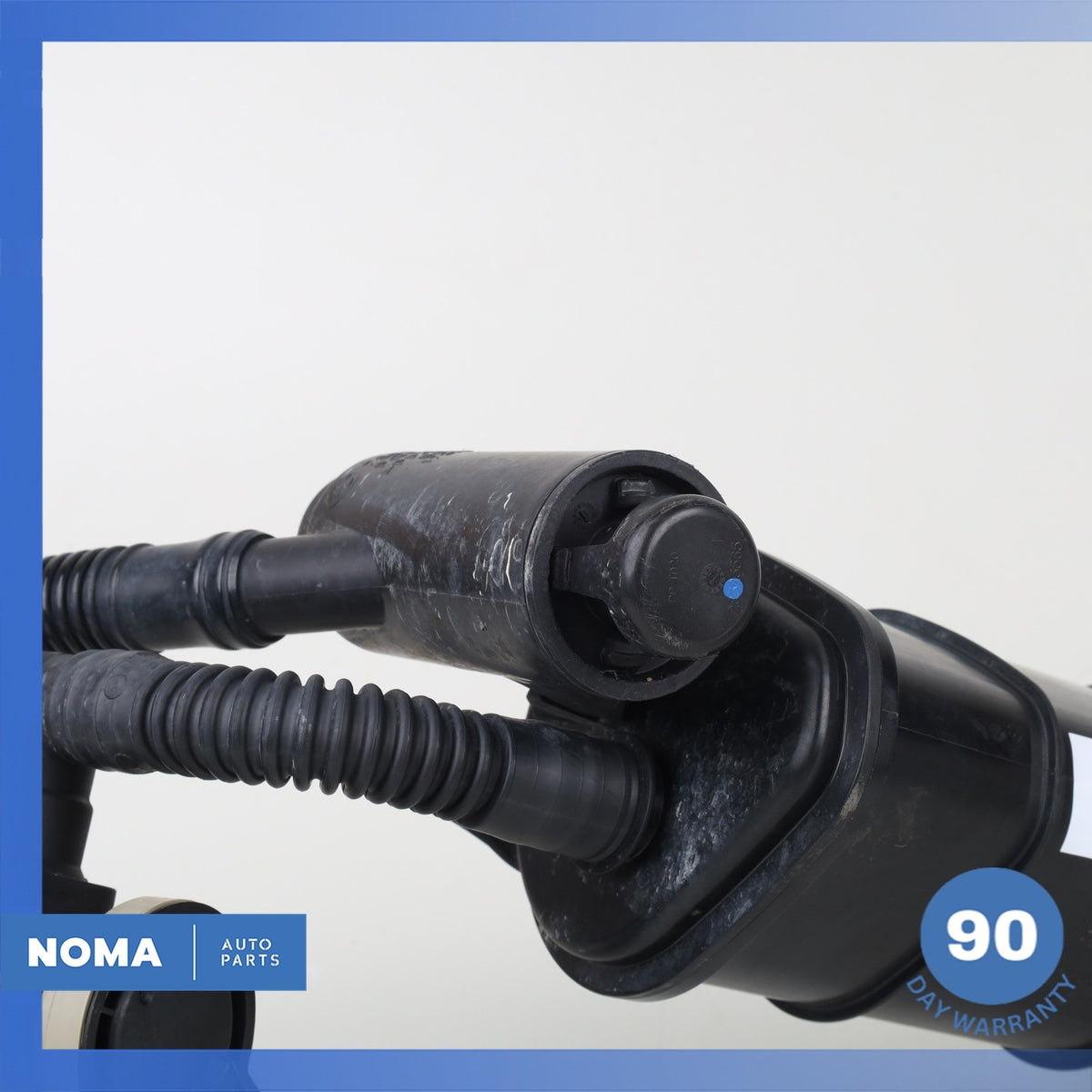 BMW i3 I01 Hybrid Fuel Evap Vapor Charcoal Canister 7303943 OEM - photo 5