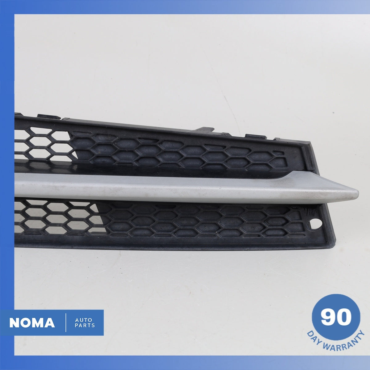 11-13 BMW E92 328i 335i Front Bumper Lower Grill Grille Set 51117227889 OEM - photo 9