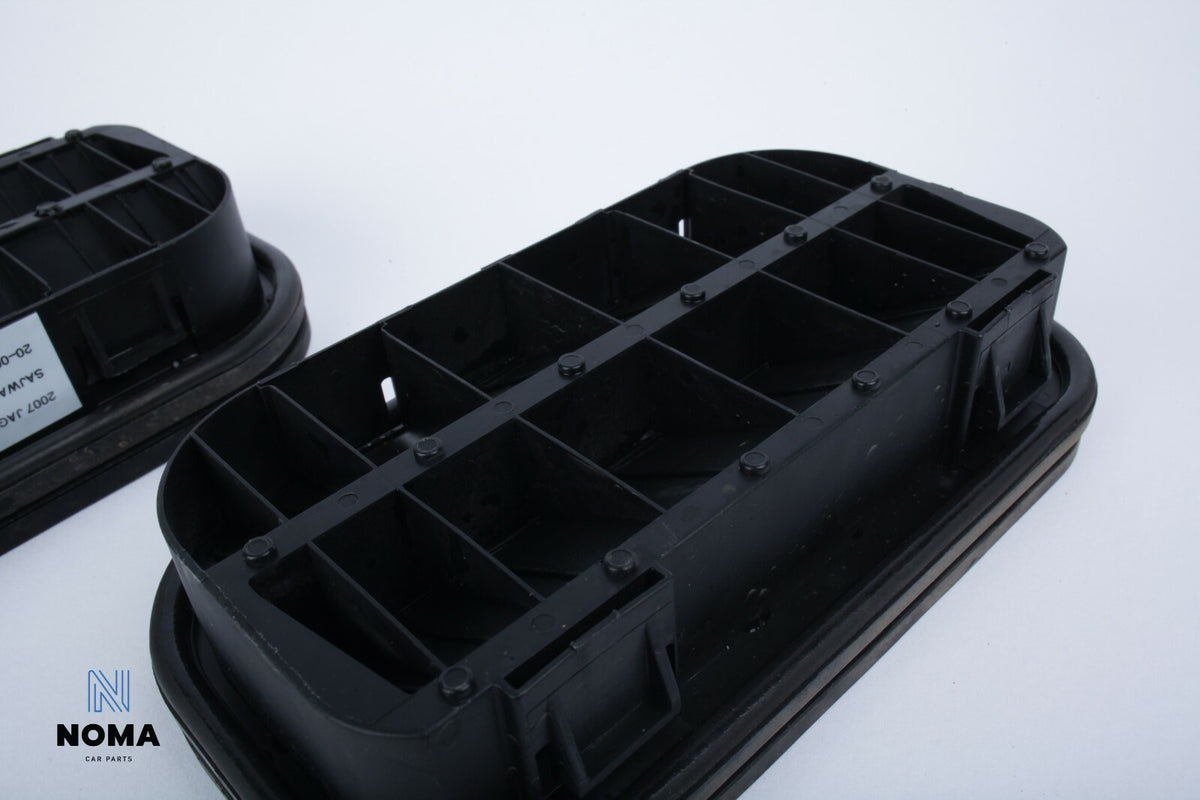 04-09 Jaguar XJ8 Vanden Plas X350 Rear Cabin Air Pressure Vent Box Set of 2 OEM - photo 8